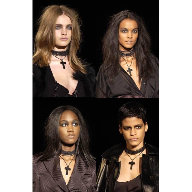 Ungetragene / neue Gucci by Tom Ford Herbst 2002 Archival Runway Cross Choker-Halskette 4