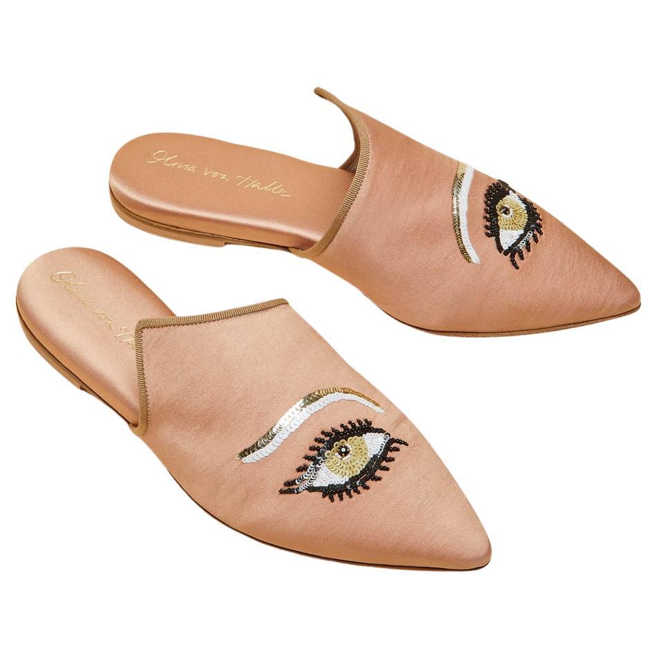 UNWORN Olivia von Halle Blush Limited Edition EYE Handbestickte Slippers 39 im Angebot
