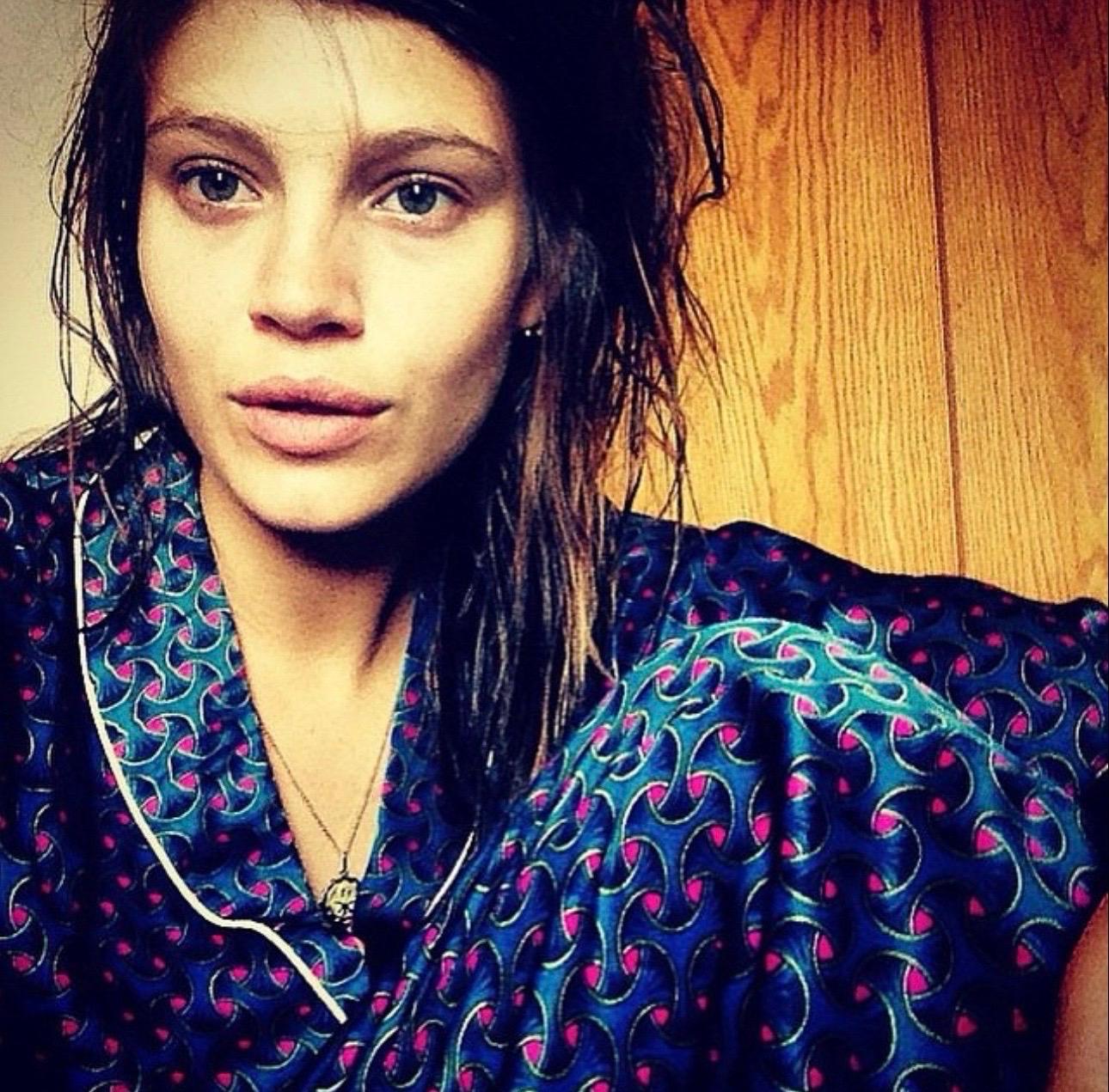 Non indossato Olivia Von Halle, vestito da casa in seta stampata per dormire, 4/ L. in vendita 4