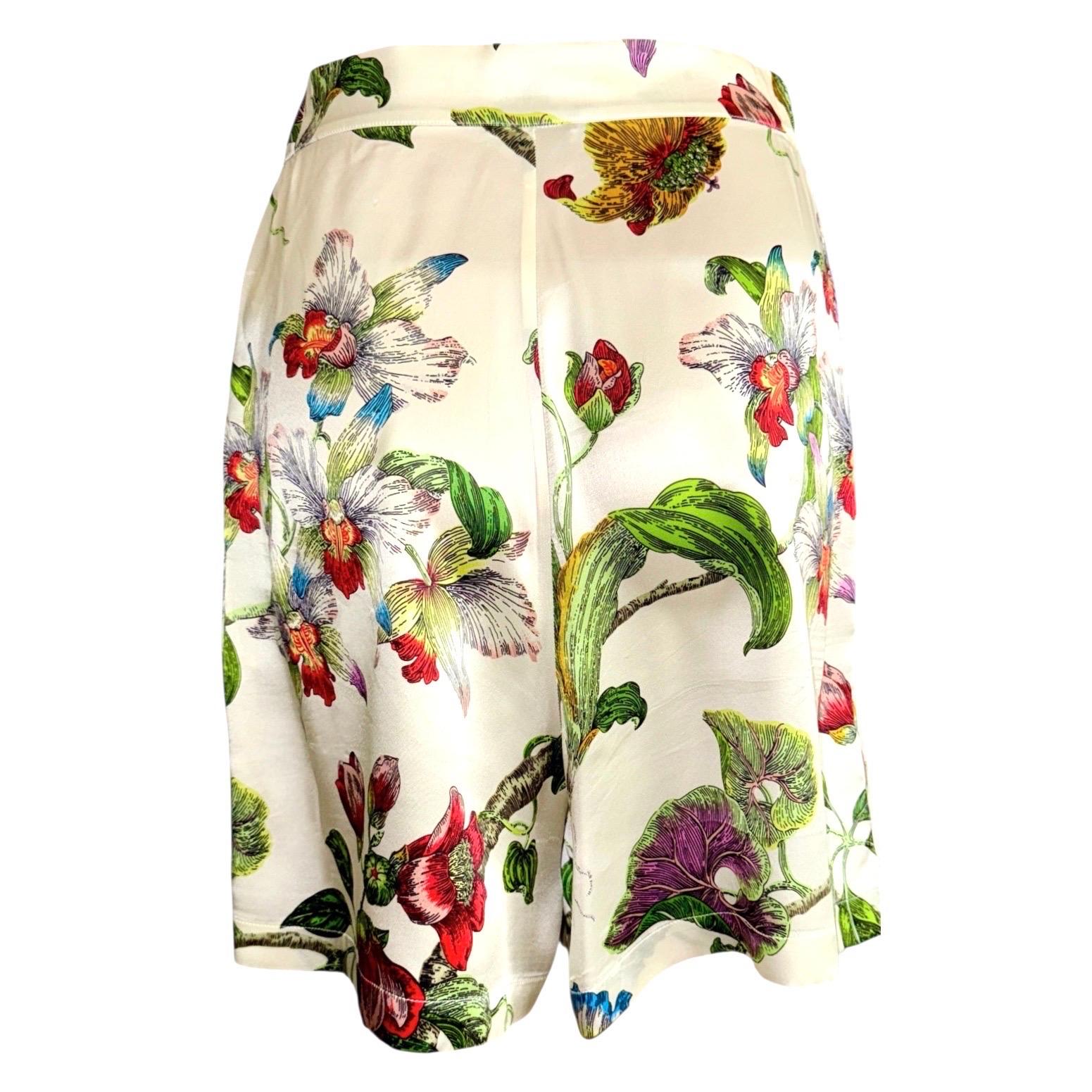 UNWORN Olivia Von Halle Silk Camisole Top & Shorts Pants Ensemble Set Suit in vendita 2