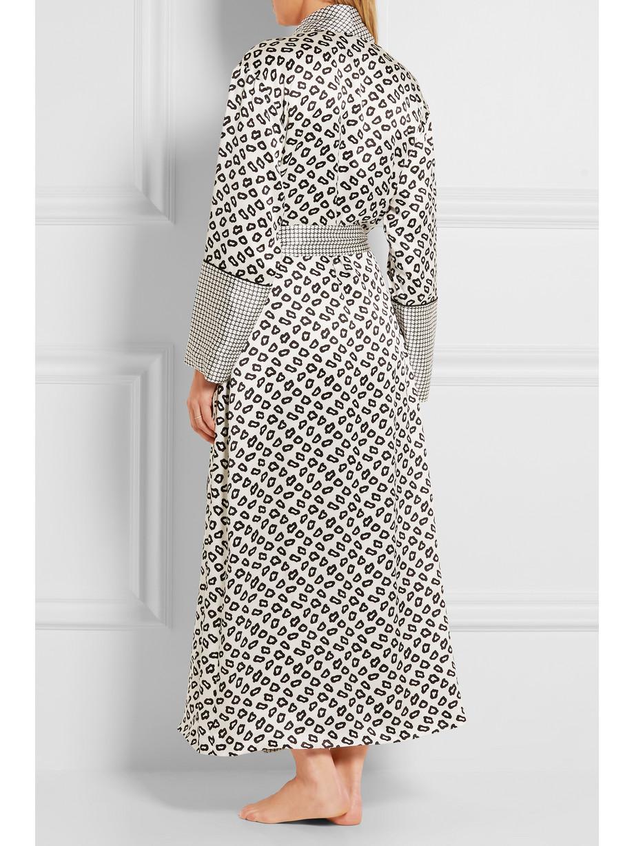 Grigio UNWORN Olivia von Halle Timeless Animal Silk Print Dressing Gown Robe M/L in vendita