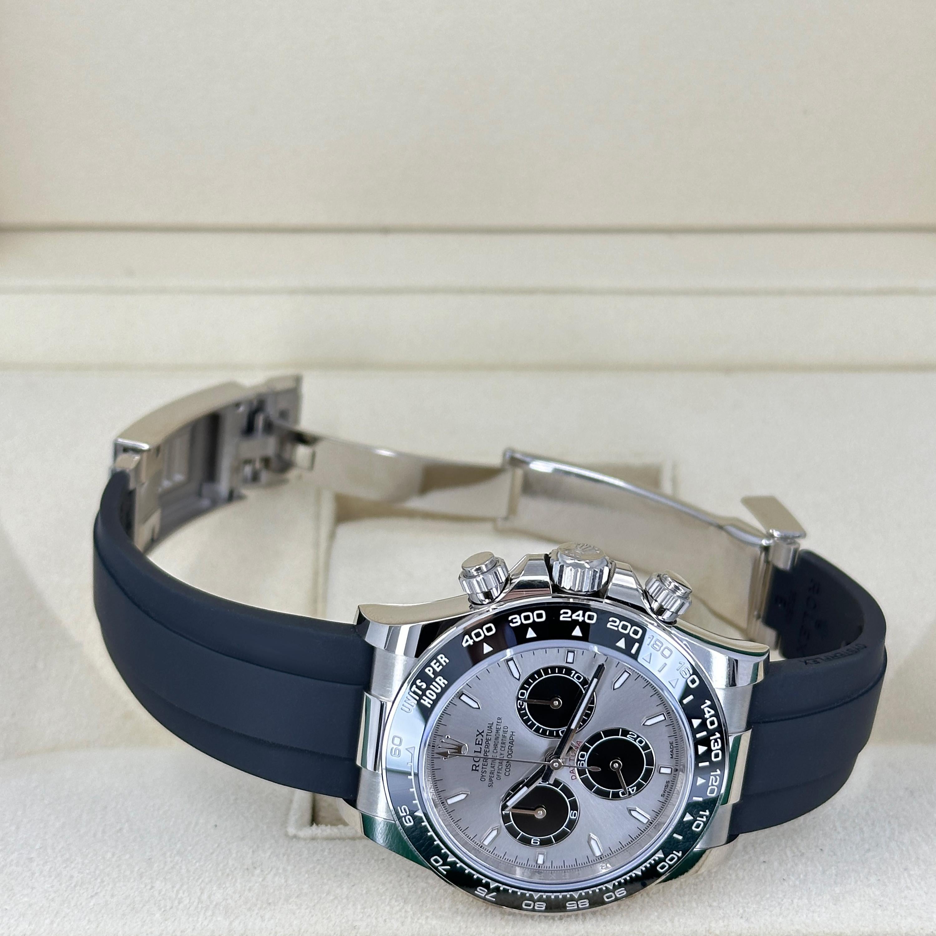 Rolex Cosmograph Daytona 40 sin usar Referencia# 126519ln, Juego completo, 2025 en venta 6