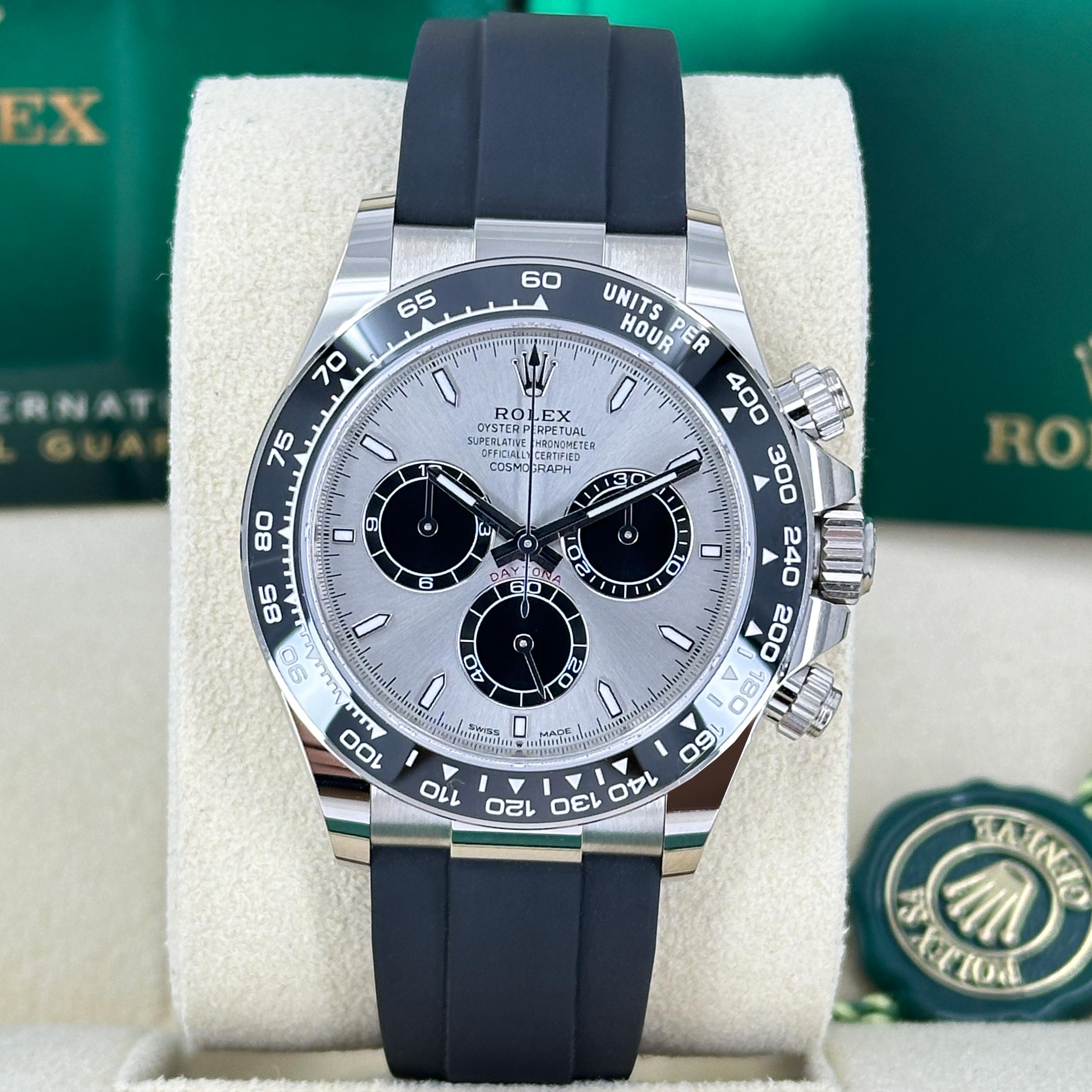 Rolex Cosmograph Daytona 40 sin usar Referencia# 126519ln, Juego completo, 2025 en Nuevo estado para la venta en New York, NY