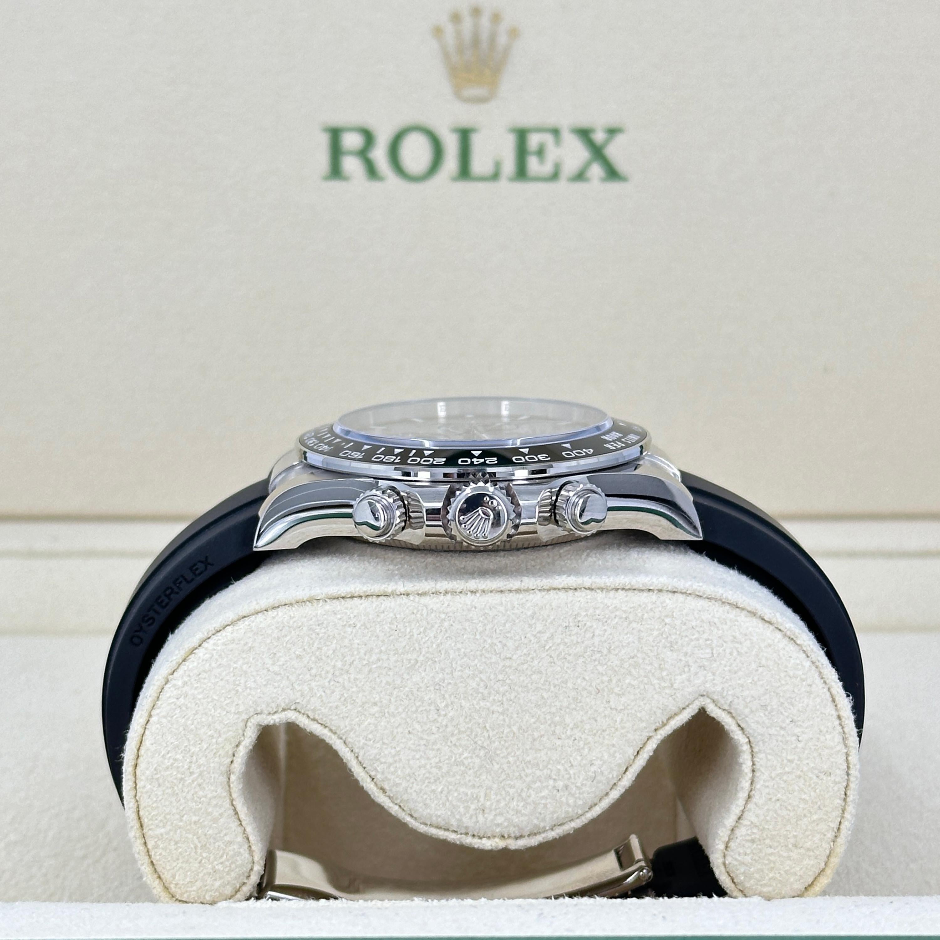 Rolex Cosmograph Daytona 40 sin usar Referencia# 126519ln, Juego completo, 2025 en venta 3