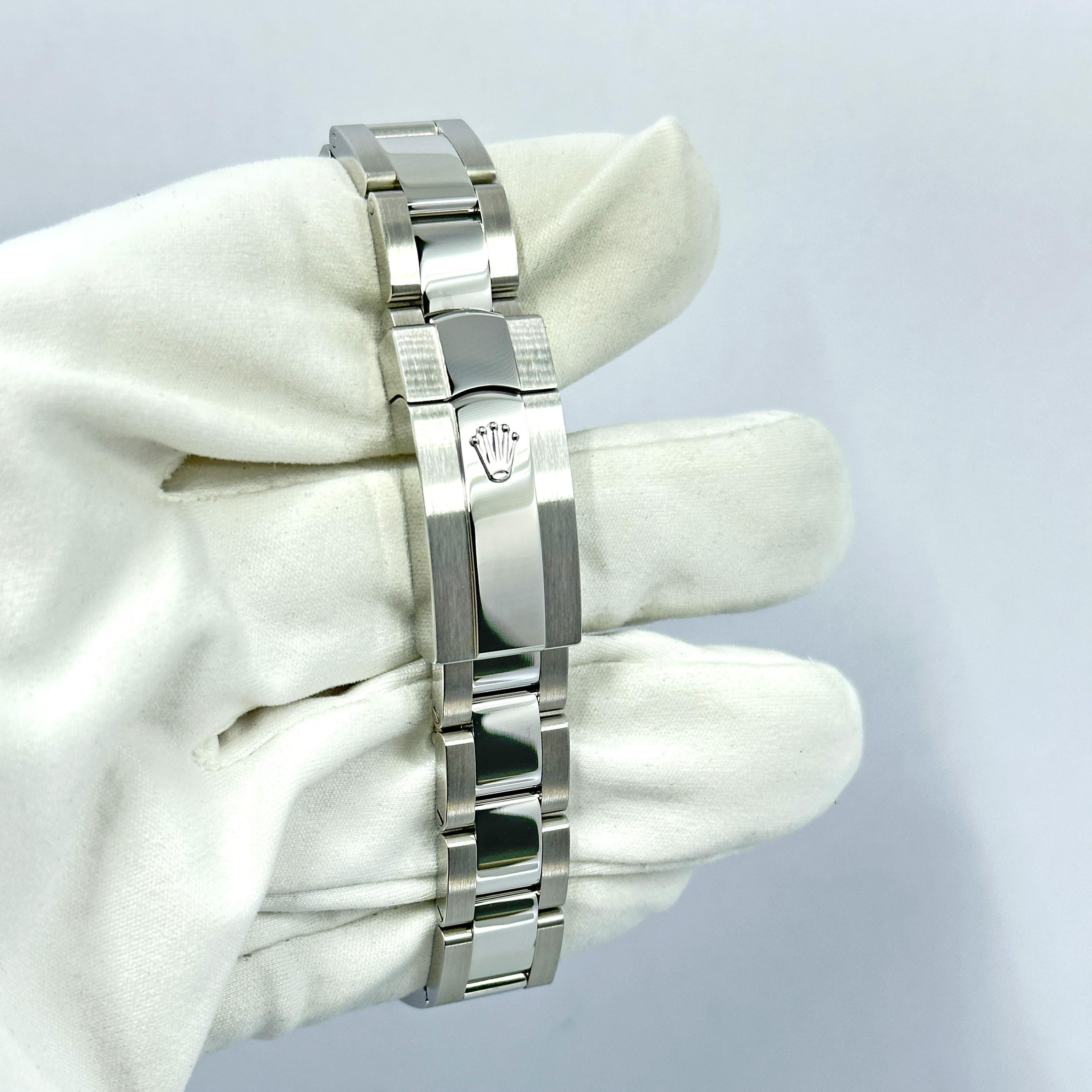Unworn Rolex Datejust 31 Pink Oyster Reference# 278240, Complete set, 2025 For Sale 10