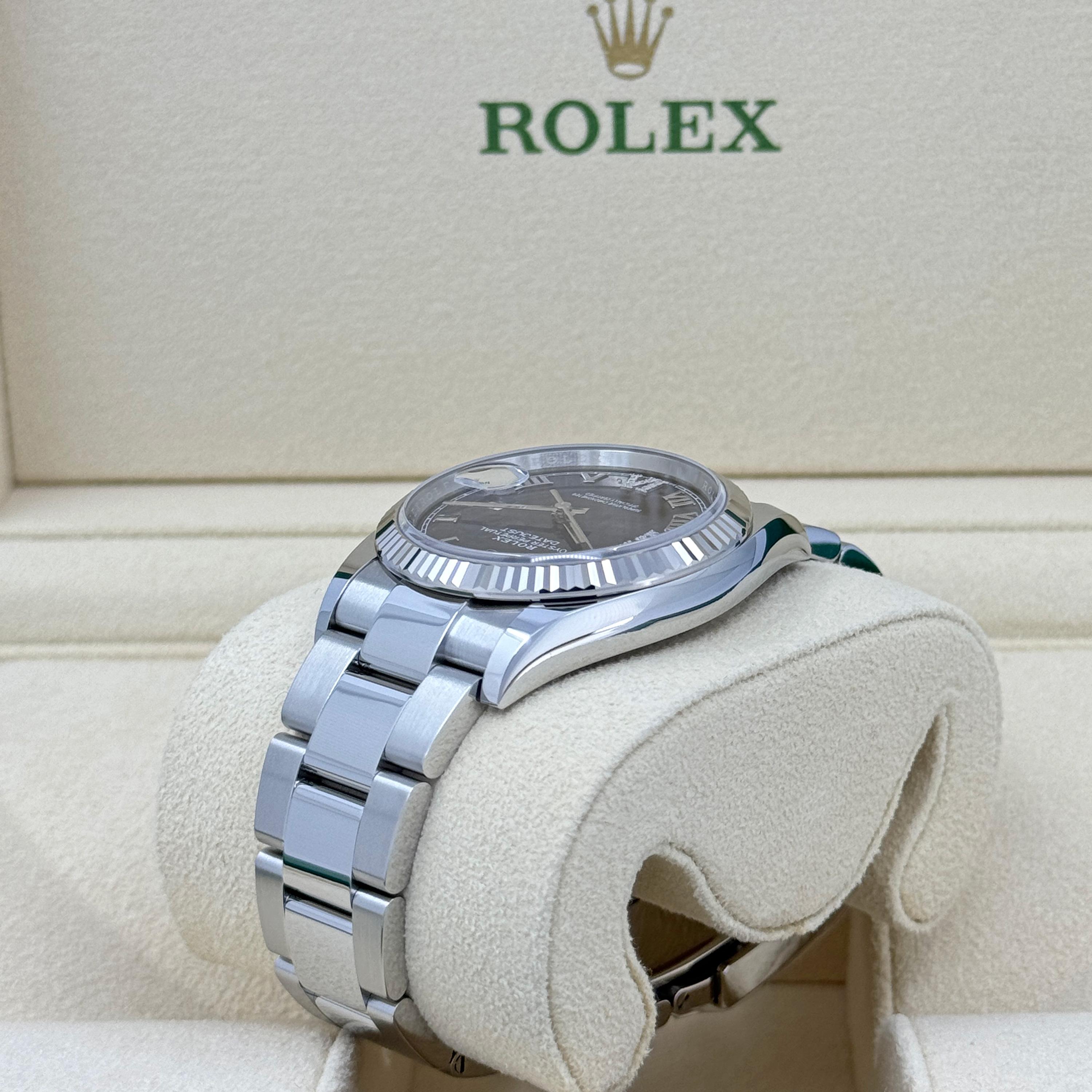 Rolex Datejust 36 Aubergine Oyster Riferimento # 126234, Set completo, 2025 in vendita 6