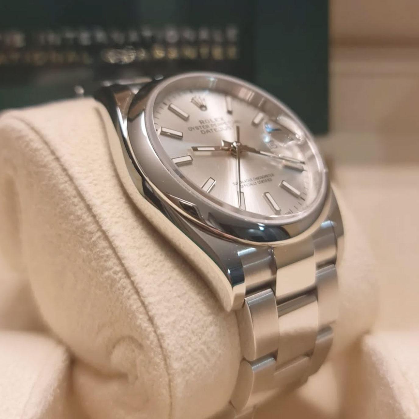 Women's or Men's Unworn Rolex Datejust 36 Silver Oyster Reference# 126200, Complete set, 2025 For Sale