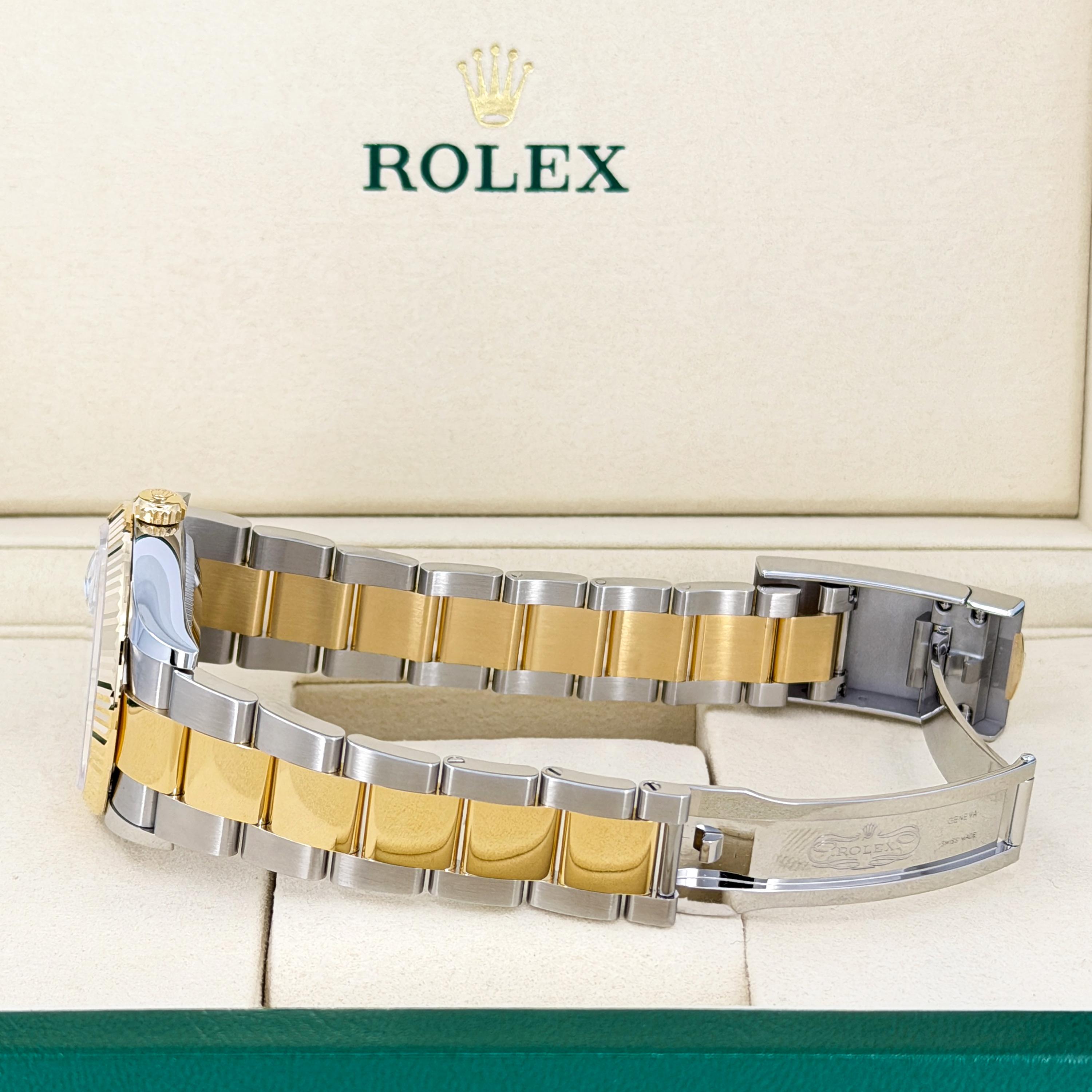 Unworn Rolex Datejust 36 White Oyster Reference# , Complete set, 2025 For Sale 6