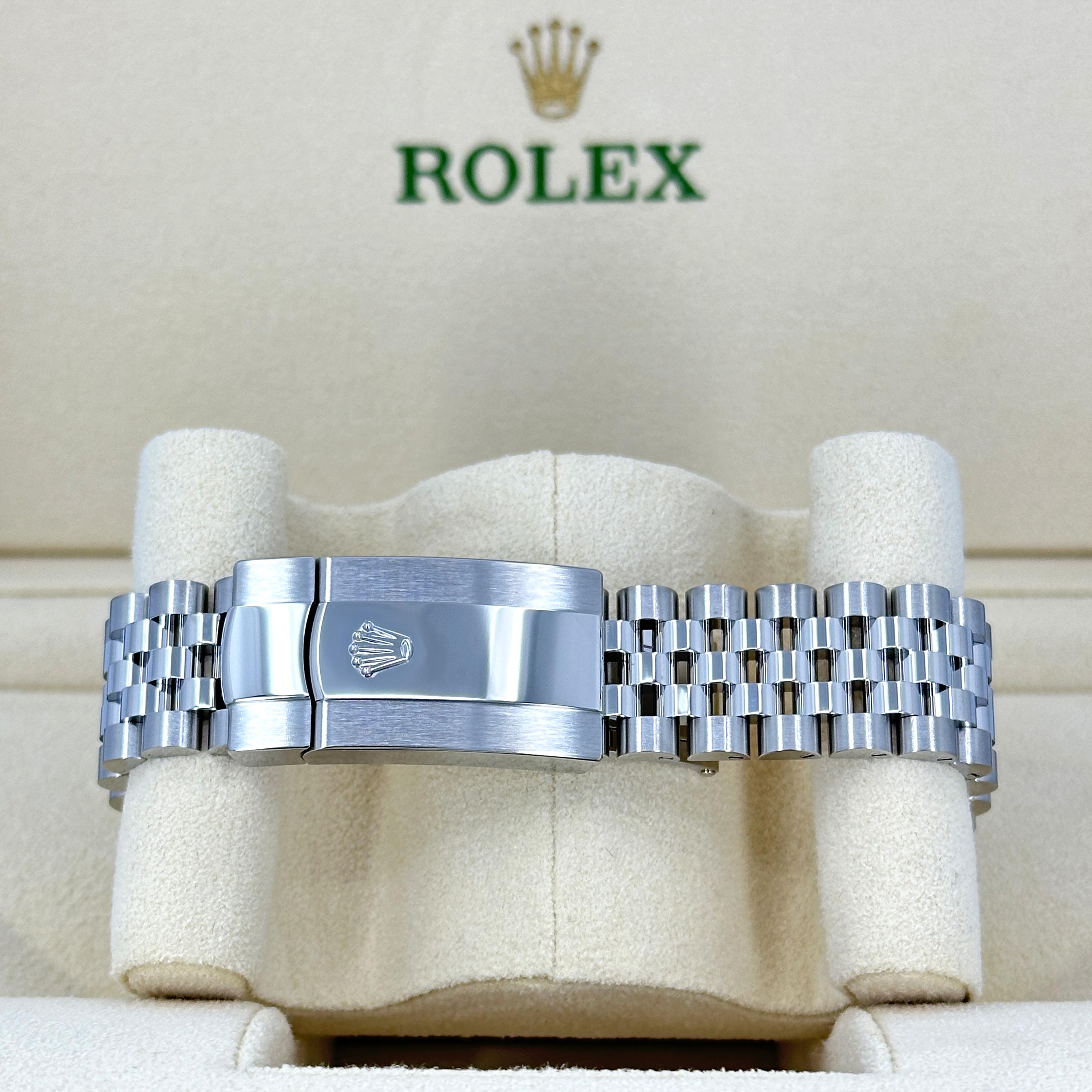 Ungetragene Rolex Datejust 41 Black Jubilee Reference# 126300, Komplettset, 2025 im Angebot 6