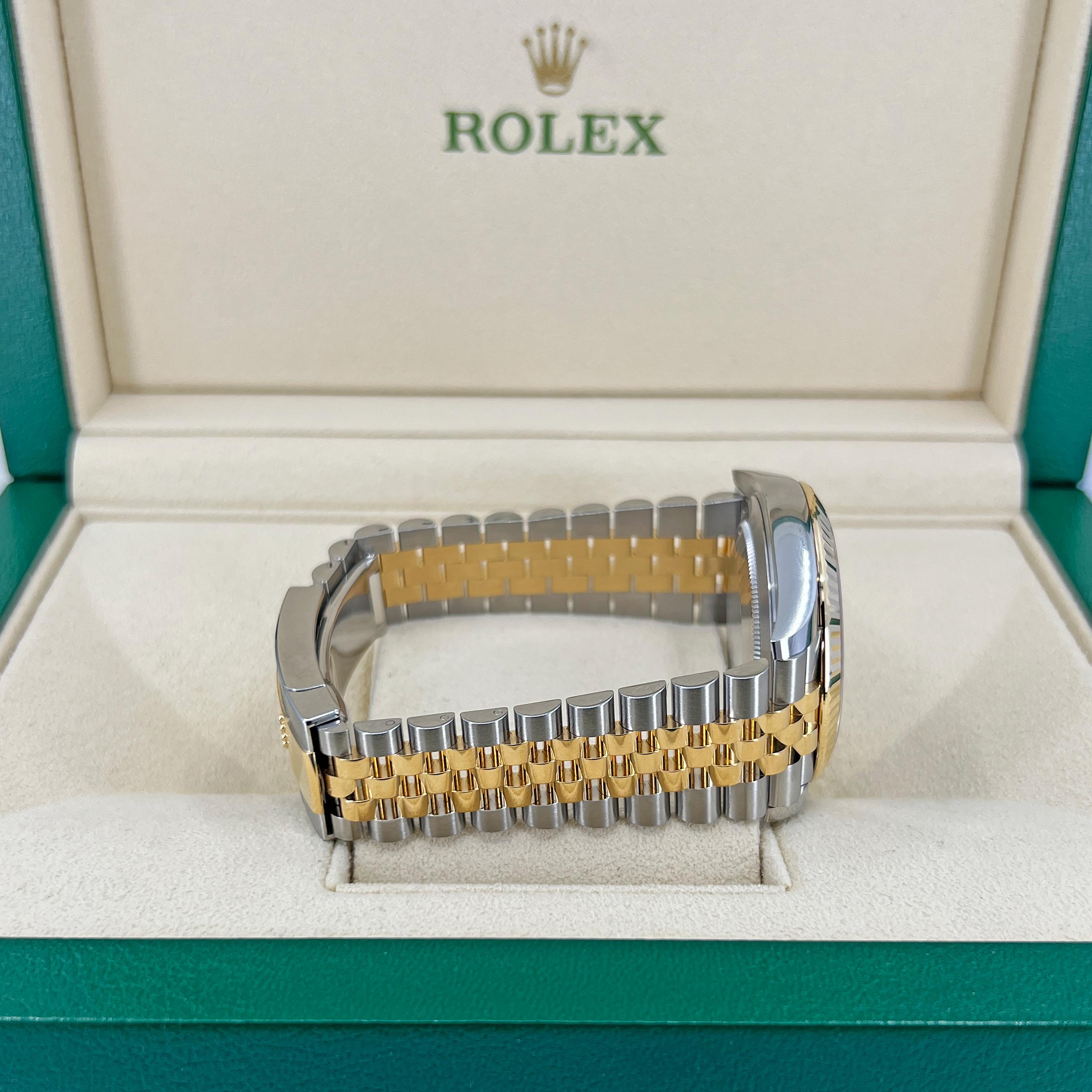 Unworn Rolex Datejust 41 Black Jubilee Reference# 126333, Complete set, 2025 For Sale 6