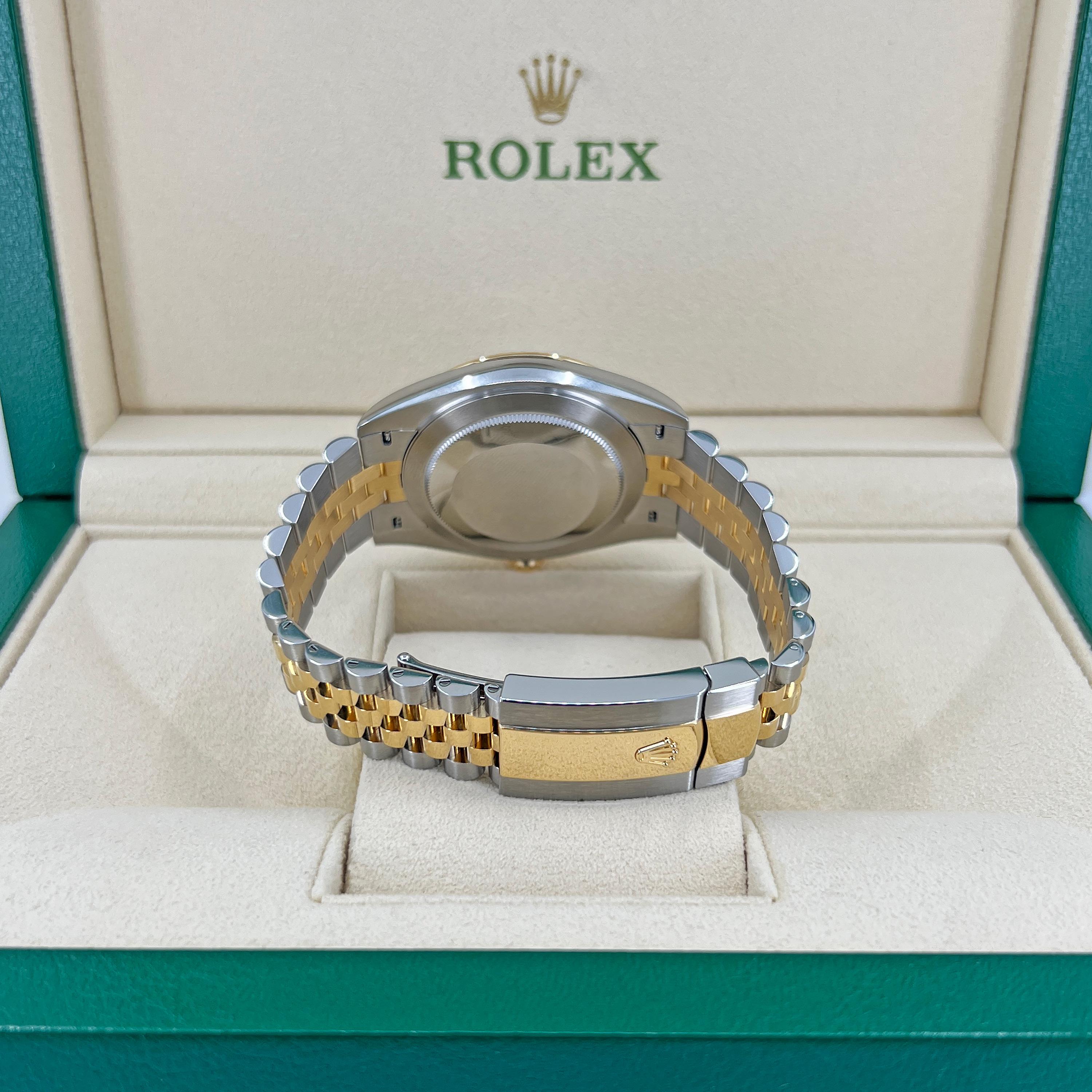 Unworn Rolex Datejust 41 Black Jubilee Reference# 126333, Complete set, 2025 For Sale 8