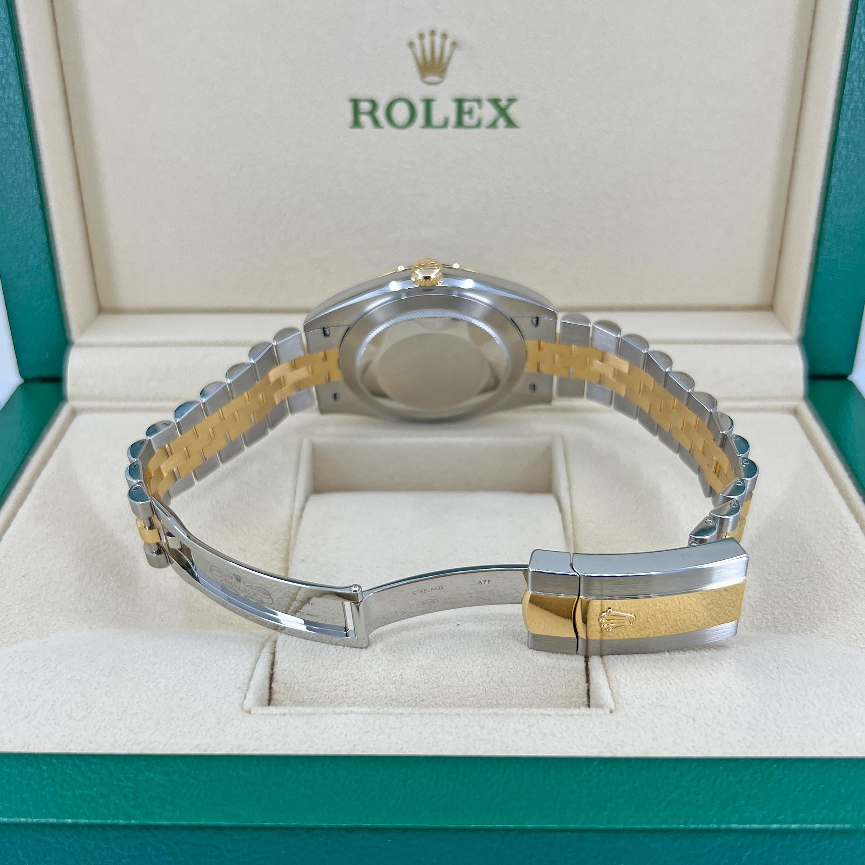 Unworn Rolex Datejust 41 Black Jubilee Reference# 126333, Complete set, 2025 For Sale 9