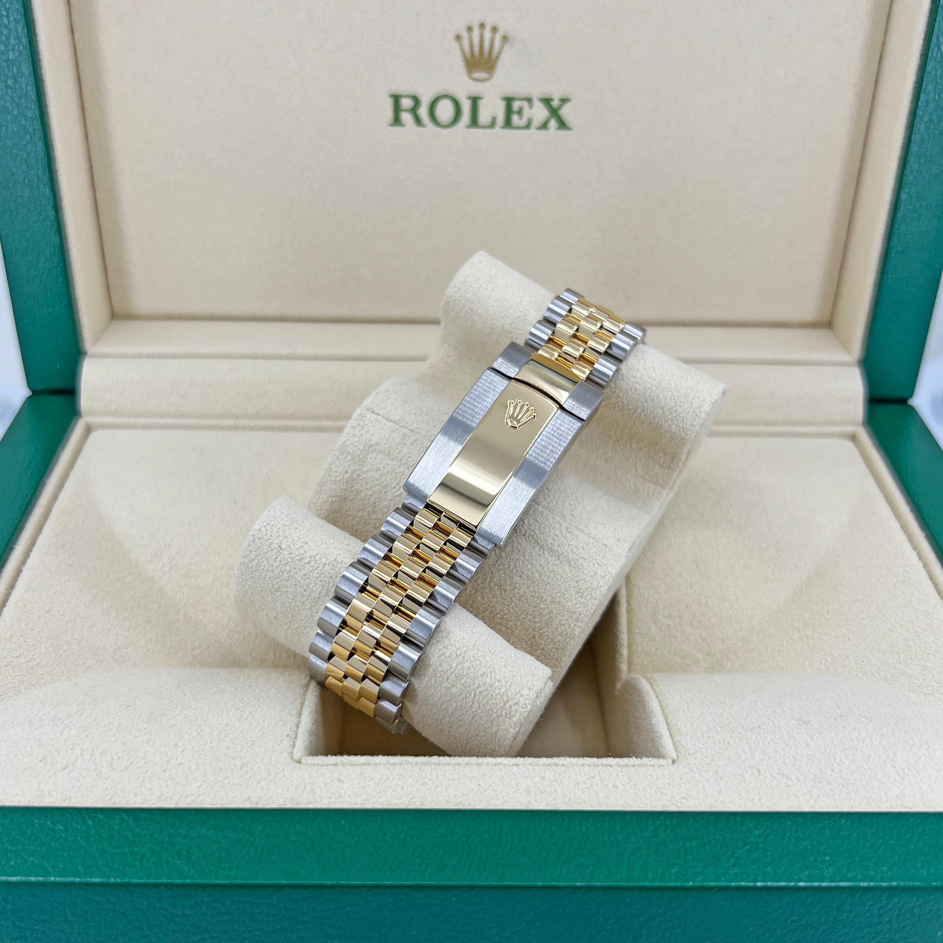 Unworn Rolex Datejust 41 Black Jubilee Reference# 126333, Complete set, 2025 For Sale 5