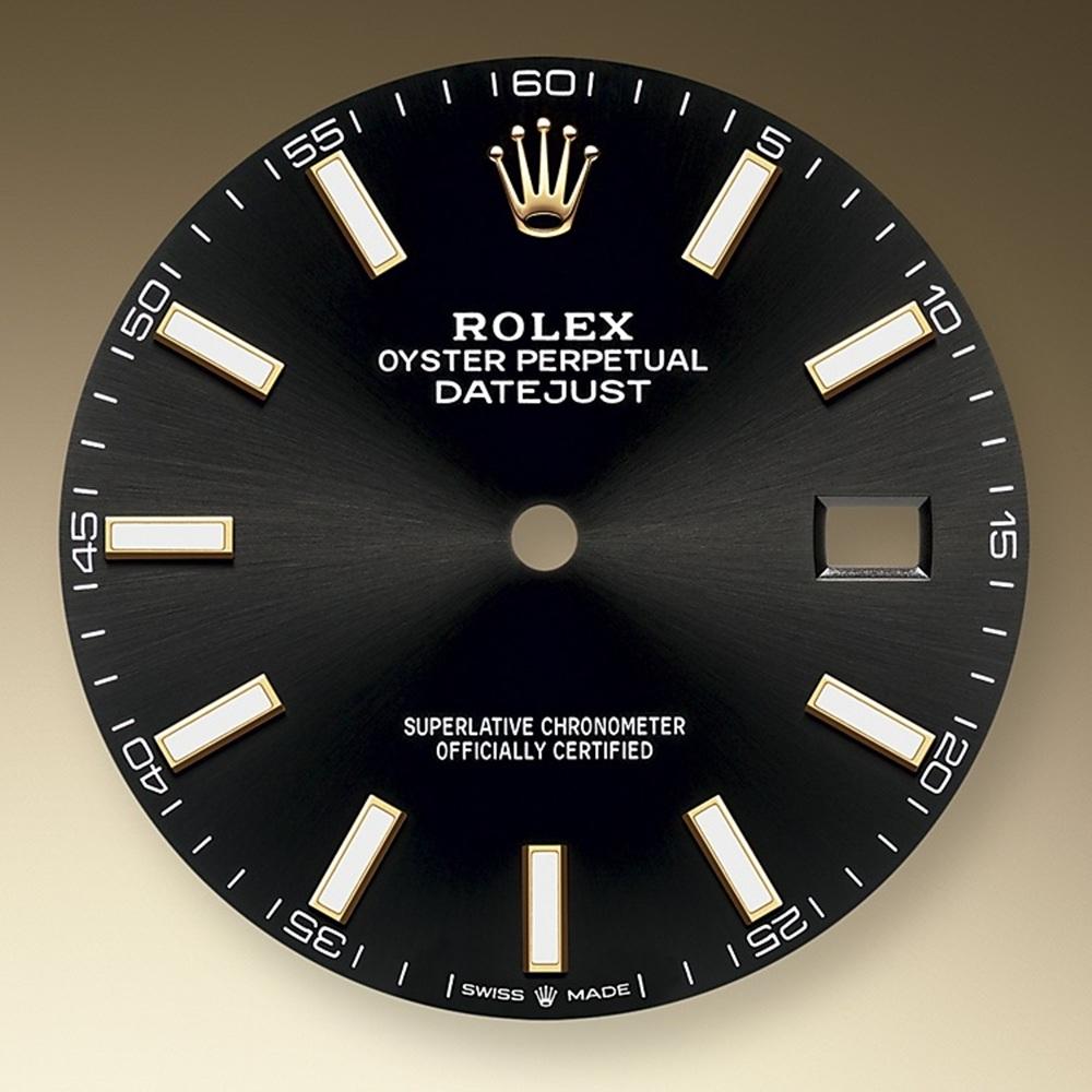 Die Rolex Datejust 41 Ref. 126333-0013 ist eine zeitlose Ikone der Raffinesse, der Präzision und des Luxus. Gefertigt aus Yellow Rolesor - einer nahtlosen Verschmelzung von widerstandsfähigem Edelstahl und poliertem 18-karätigem Gelbgold -