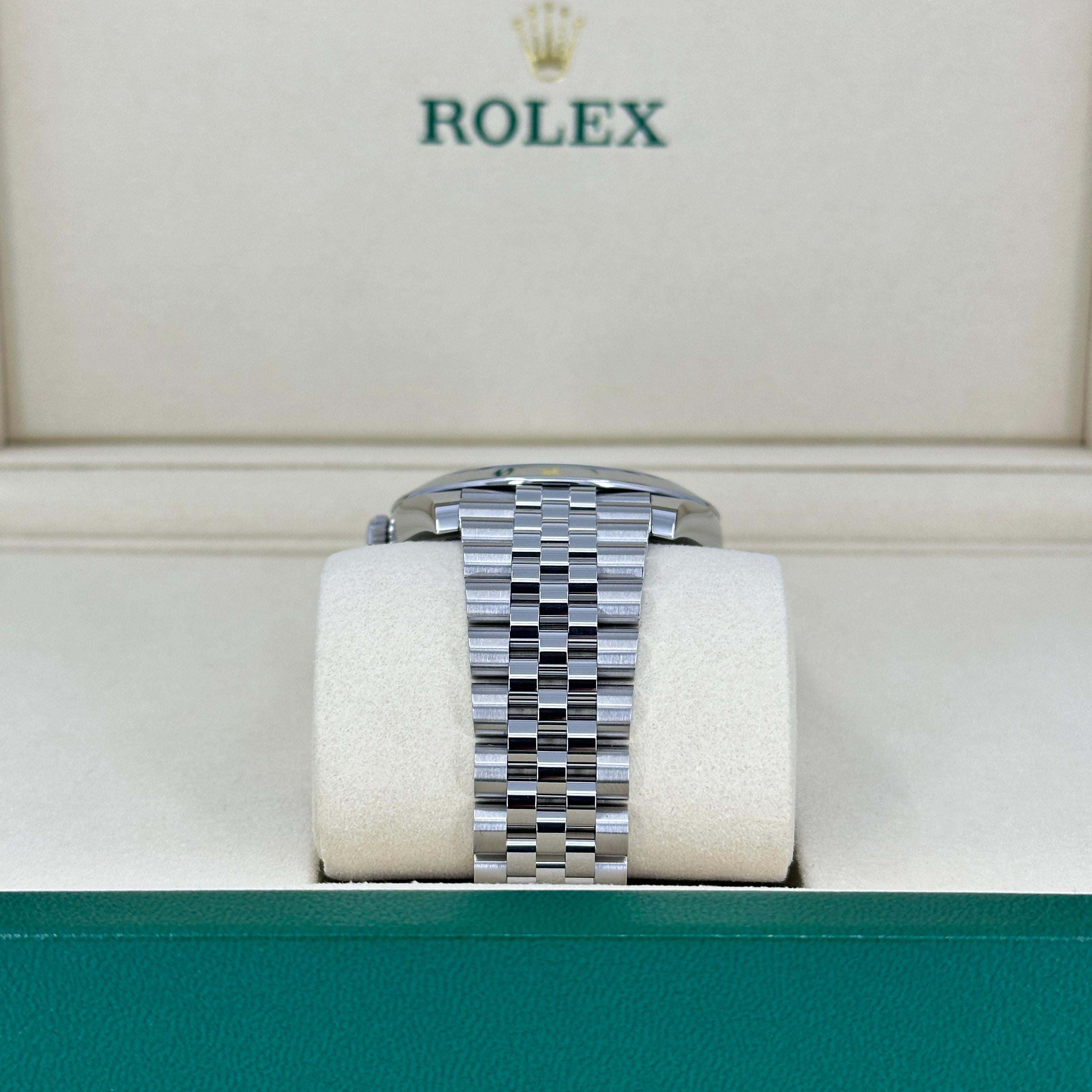 Ungetragene Rolex Datejust 41 Blue Jubilee Reference# 126300, Komplettset, 2025 für Damen oder Herren im Angebot