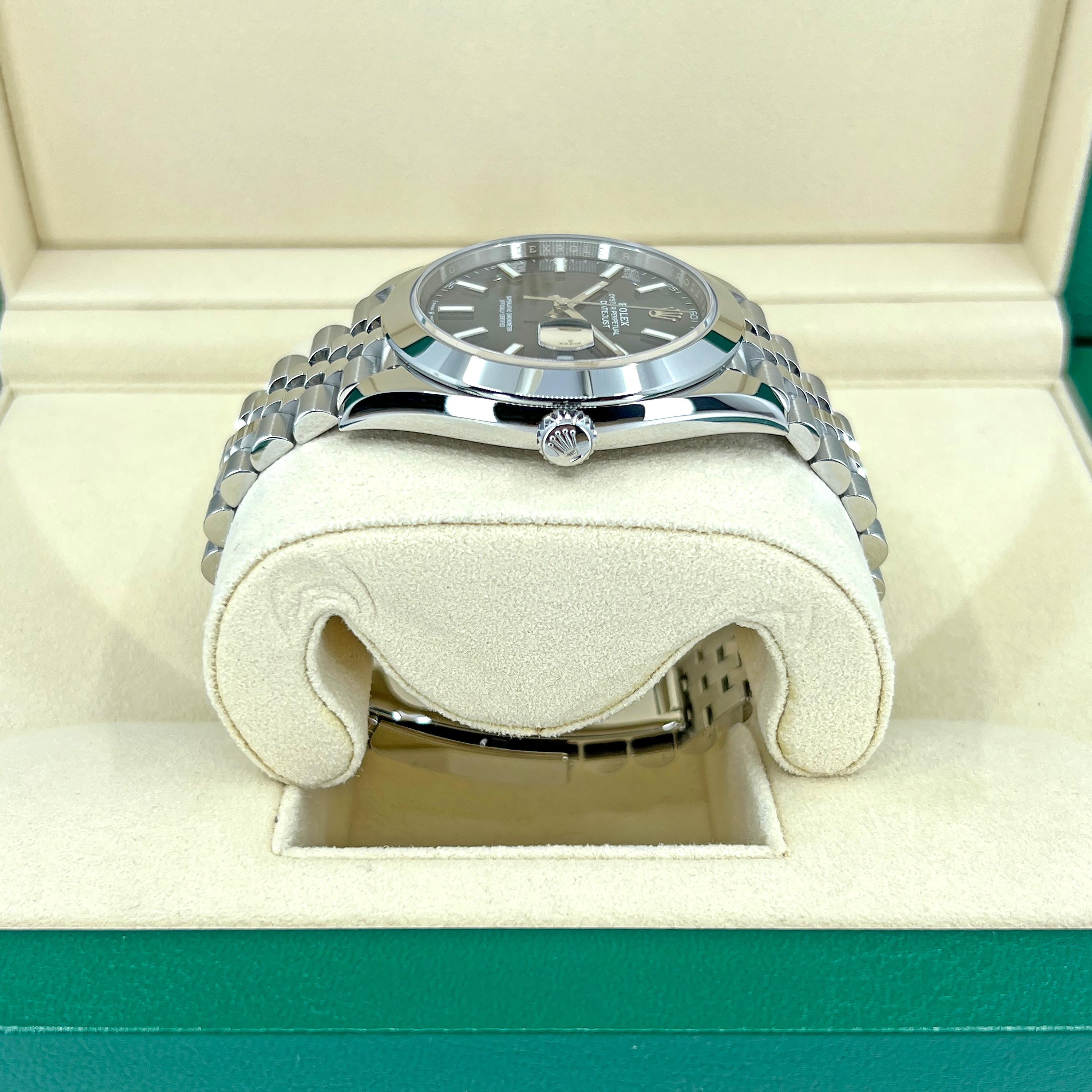 Rolex Datejust 41 Blue Jubilee Riferimento n. 126300, Set completo, 2025 in vendita 1
