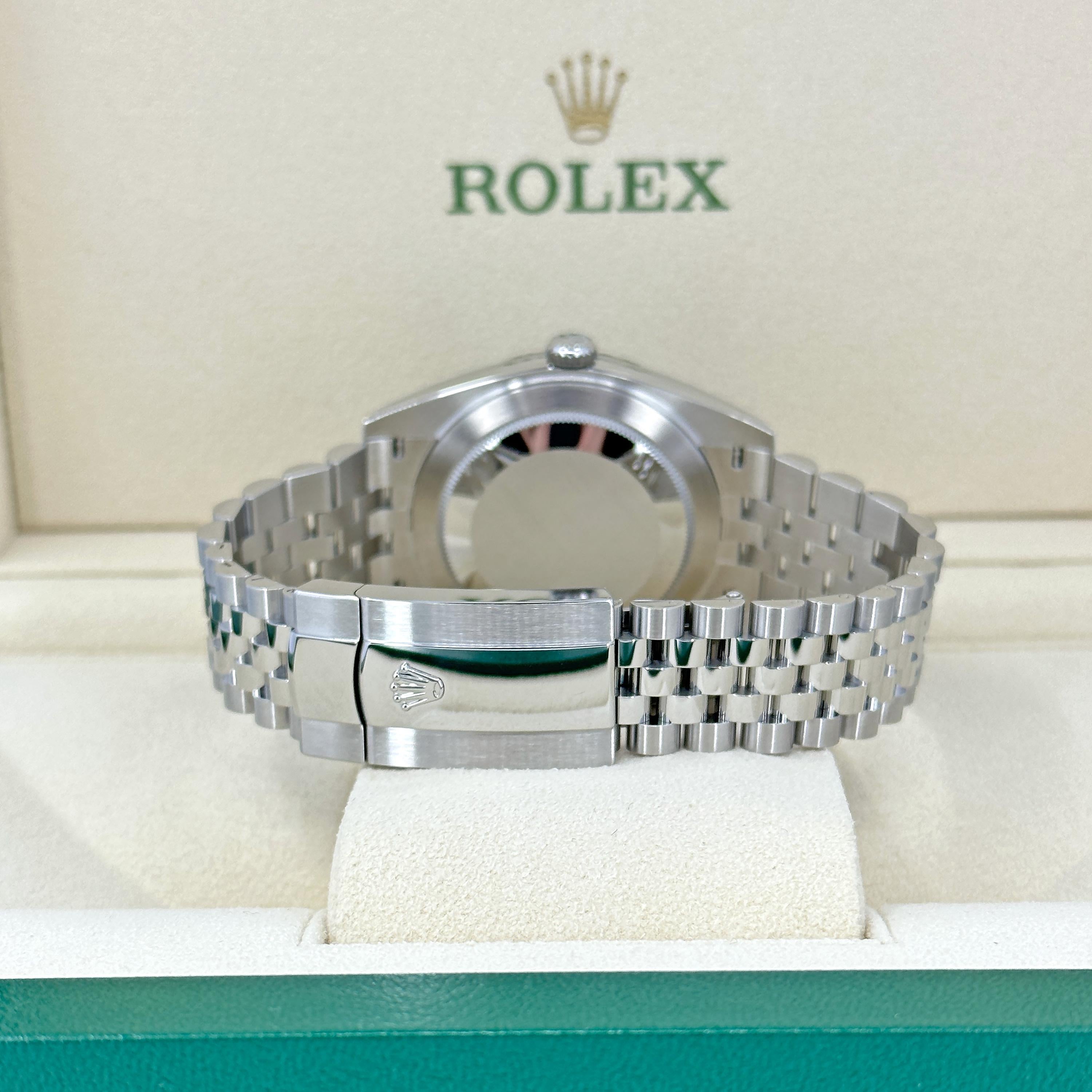 Ungetragene Rolex Datejust 41 Blue Jubilee Reference# 126334, Komplettset, 2025 im Angebot 10