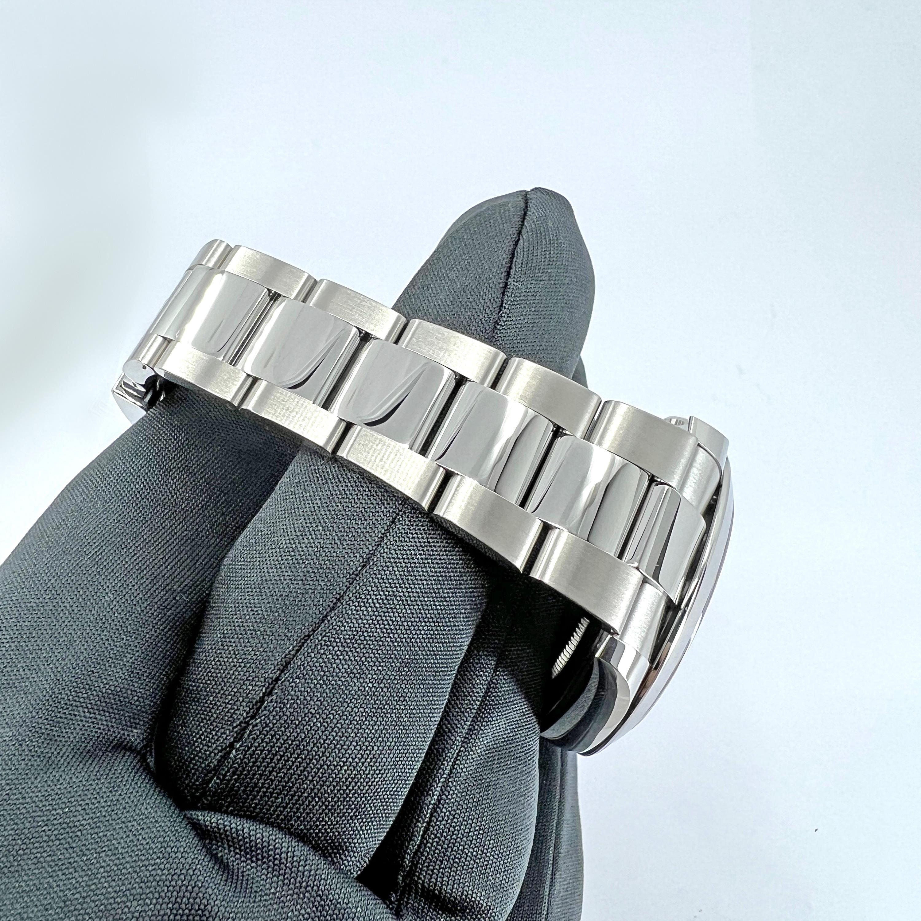 Rolex Datejust 41 Blue Oyster Riferimento # 126300, Set completo, 2025 in vendita 10