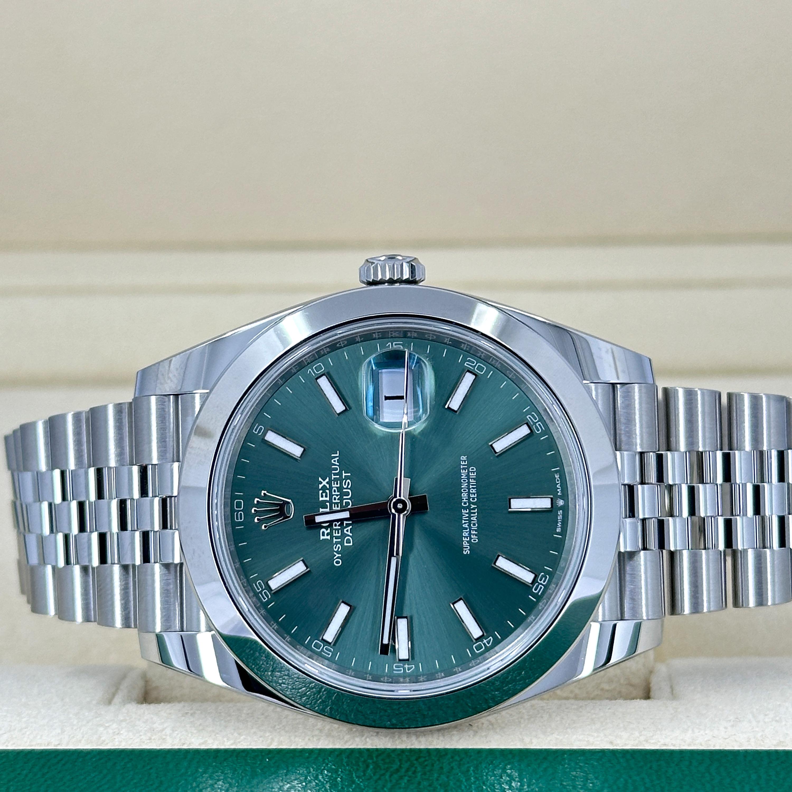 Rolex Datejust 41 Green Jubilee sin usar Referencia# 126300, Juego completo, 2025 en venta 10