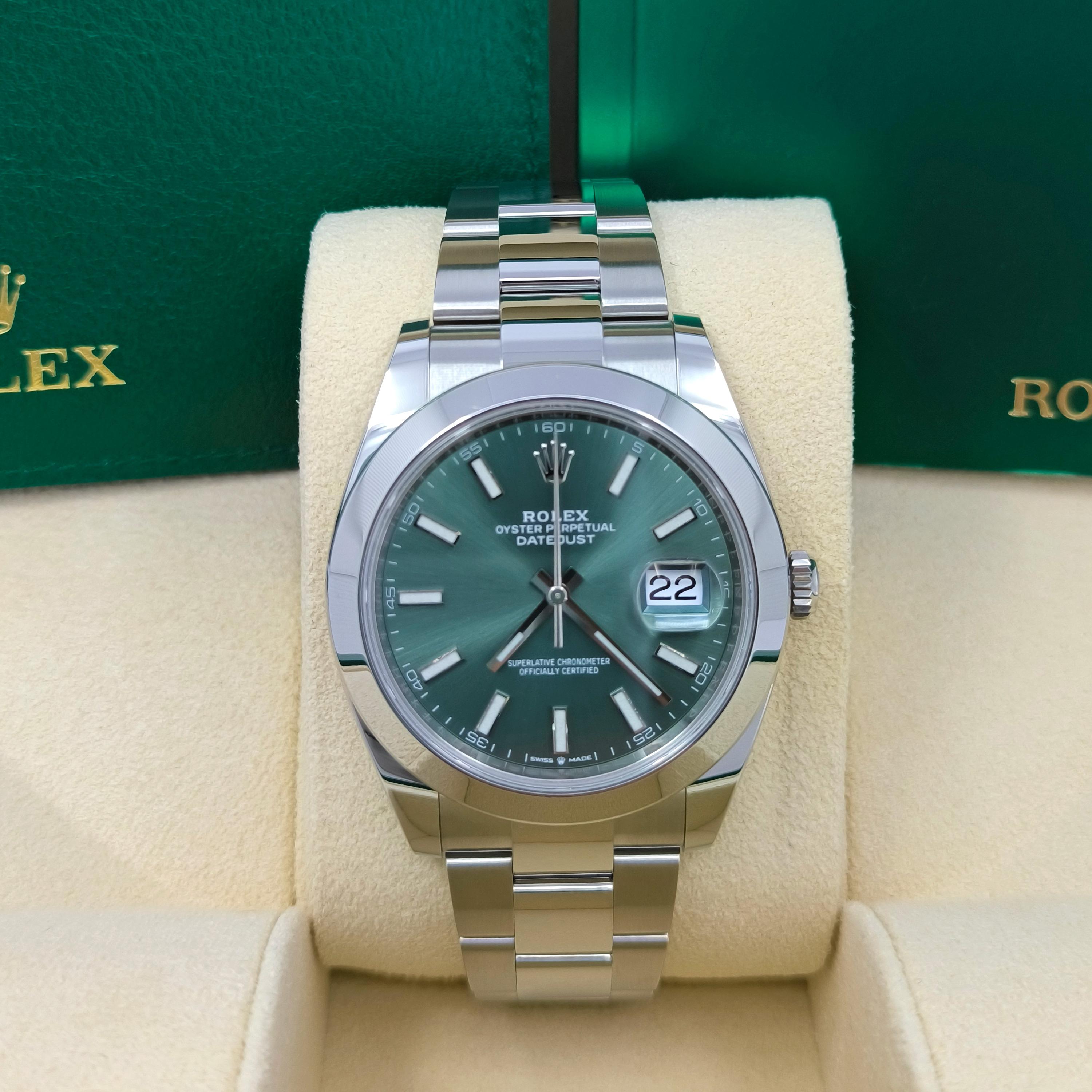 Rolex Datejust 41 Ref. 126300-0019 - Oystersteel Elegance avec cadran Mint Green Sunray

La Rolex Datejust 41 Ref. 126300-0019 est une expression audacieuse et contemporaine de la montre habillée la plus emblématique de Rolex. Entièrement fabriqué