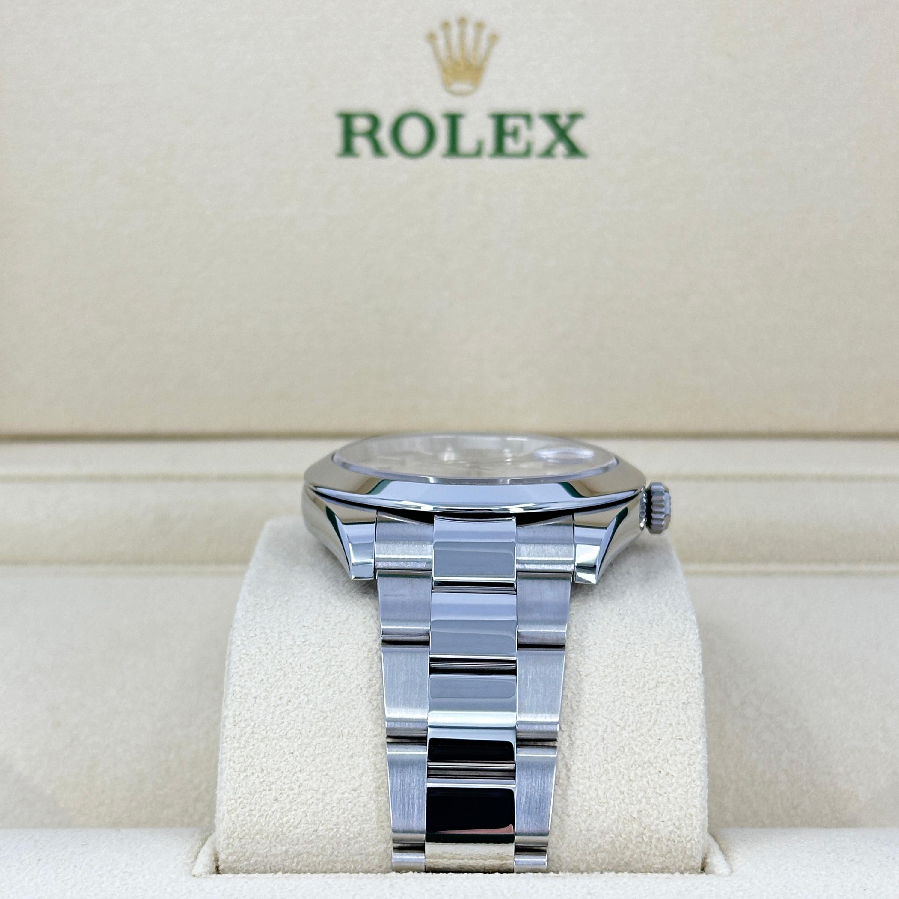 Femenino o masculino Rolex Datejust 41 Oyster de plata sin usar Referencia# 126300, Juego completo, 2025 en venta