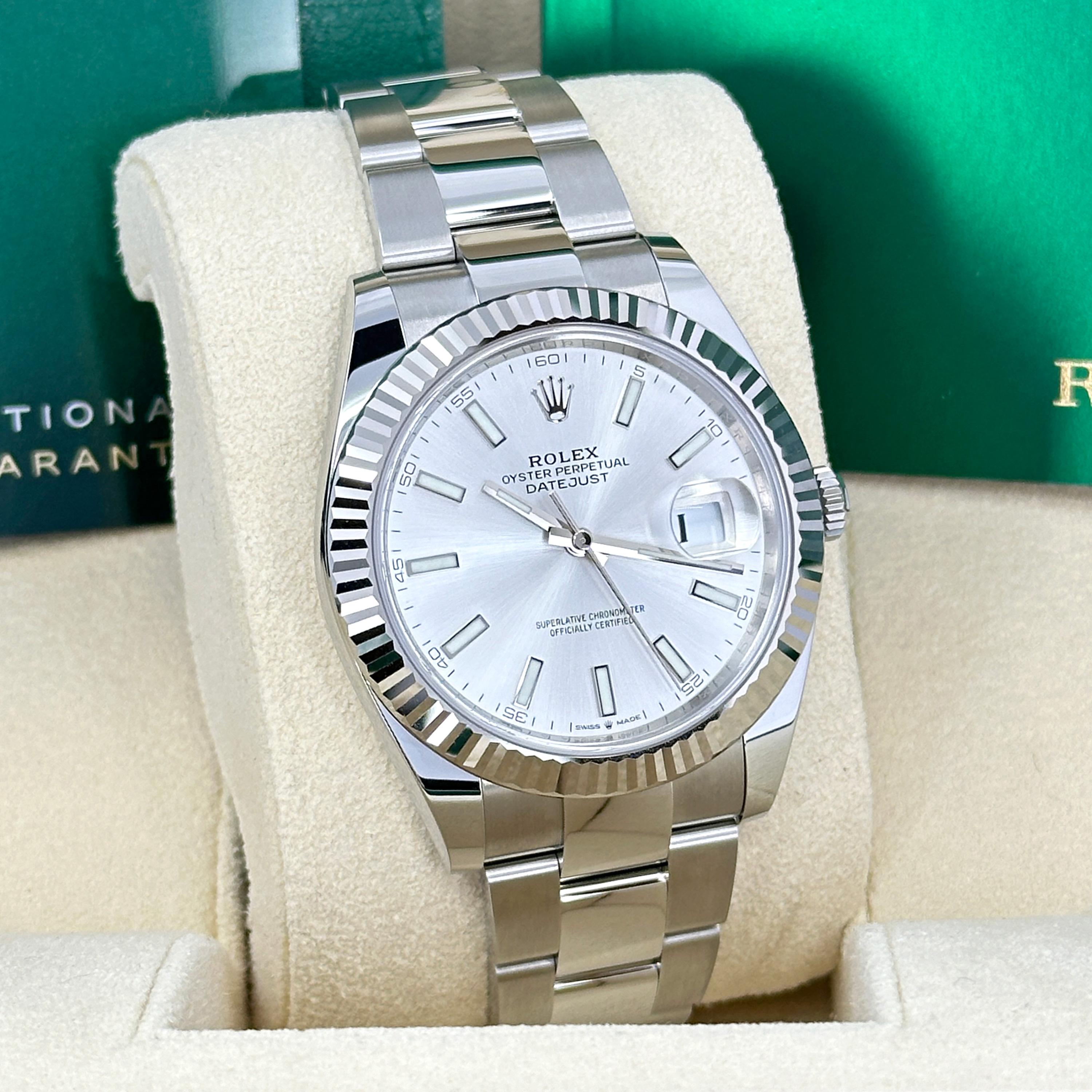 Ungetragene Rolex Datejust 41 Silver Oyster Reference# 126334, Komplettset, 2025 im Angebot 8