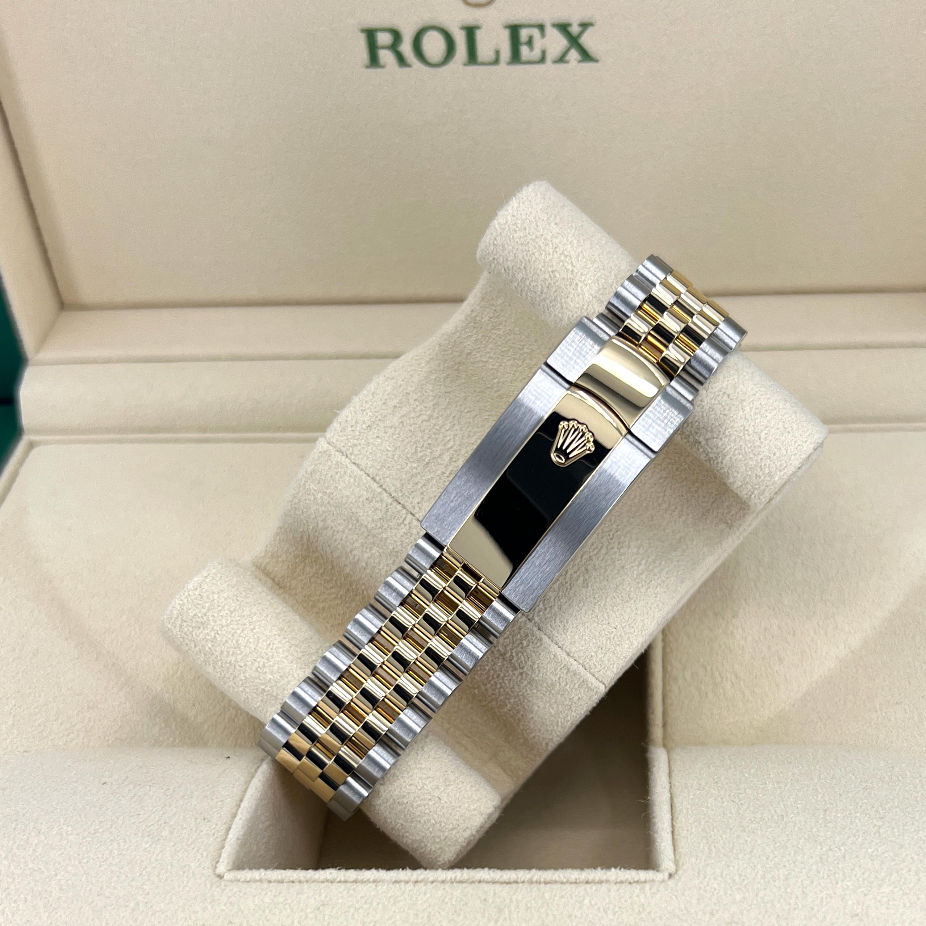 Unworn Rolex Datejust 41 Slate Jubilee Reference# 126333, Complete set, 2025 For Sale 3