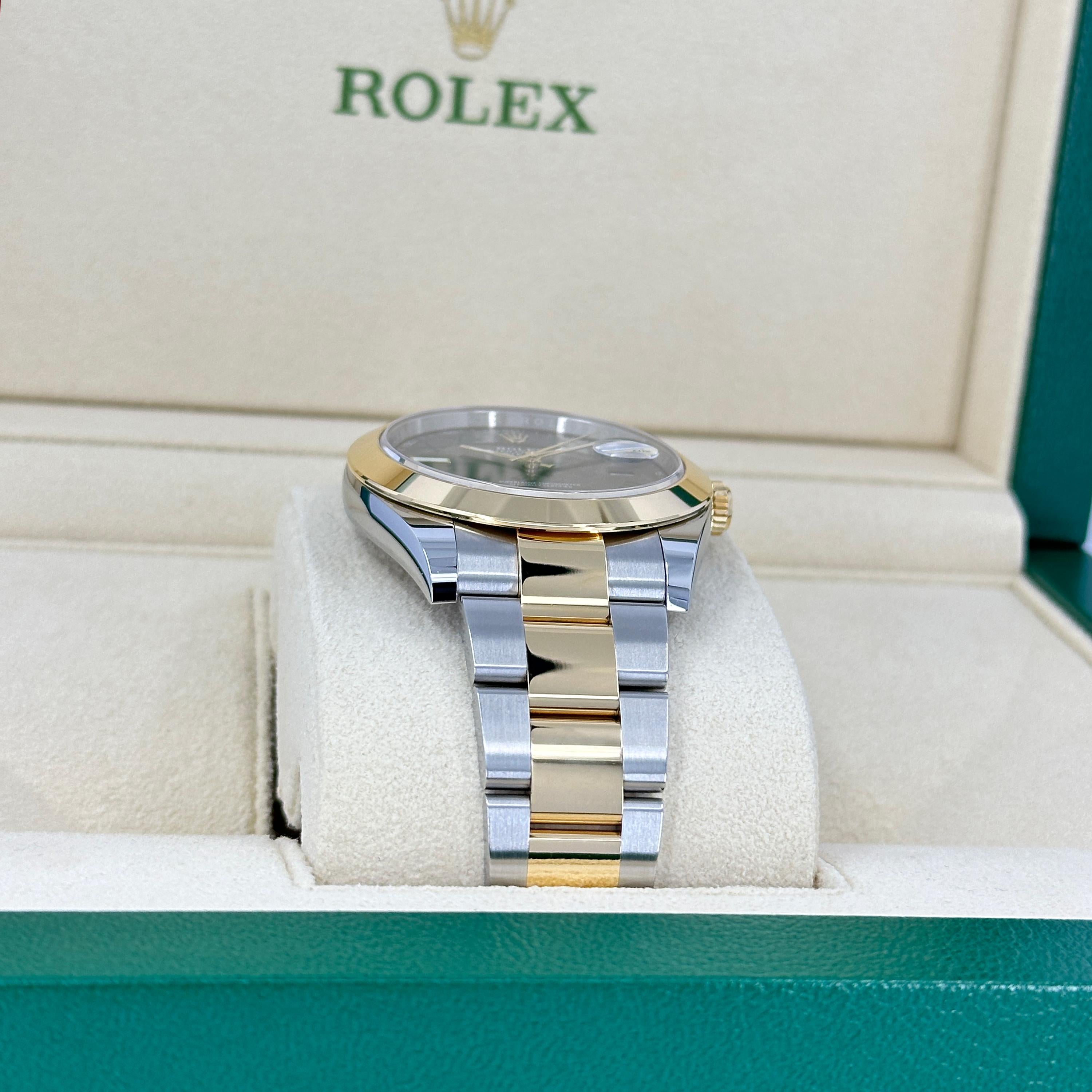 Femenino o masculino Rolex Datejust 41 Pizarra Oyster sin usar Referencia# 126303, Juego completo, 2025 en venta