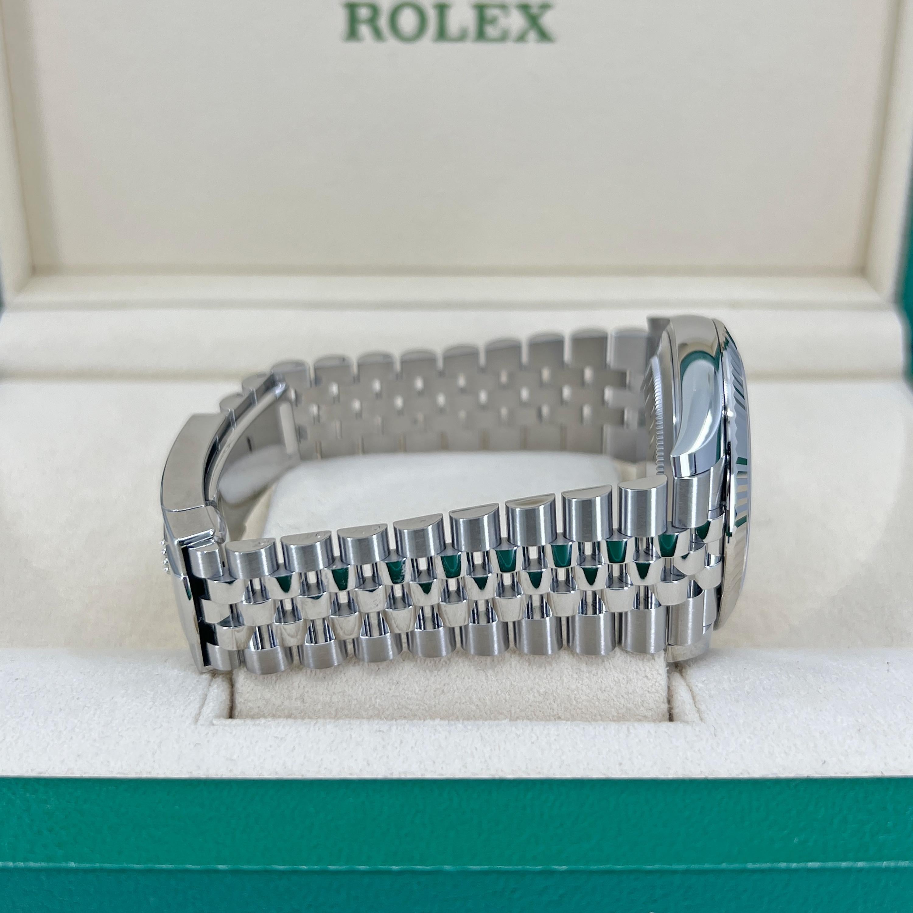Rolex Datejust 41 White Jubilee Riferimento n. 126334, Set completo, 2025 in vendita 6