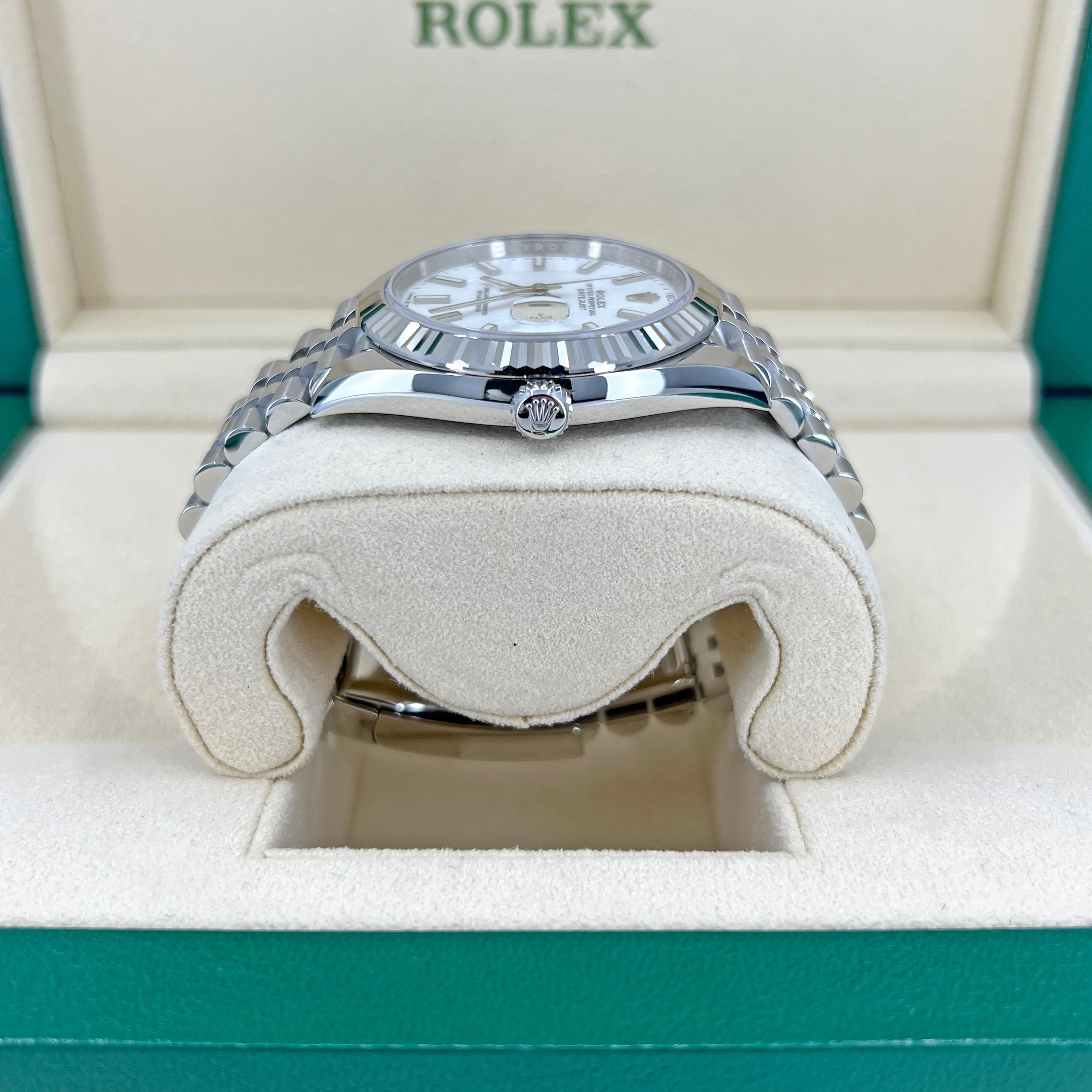 Rolex Datejust 41 White Jubilee Riferimento n. 126334, Set completo, 2025 in vendita 1