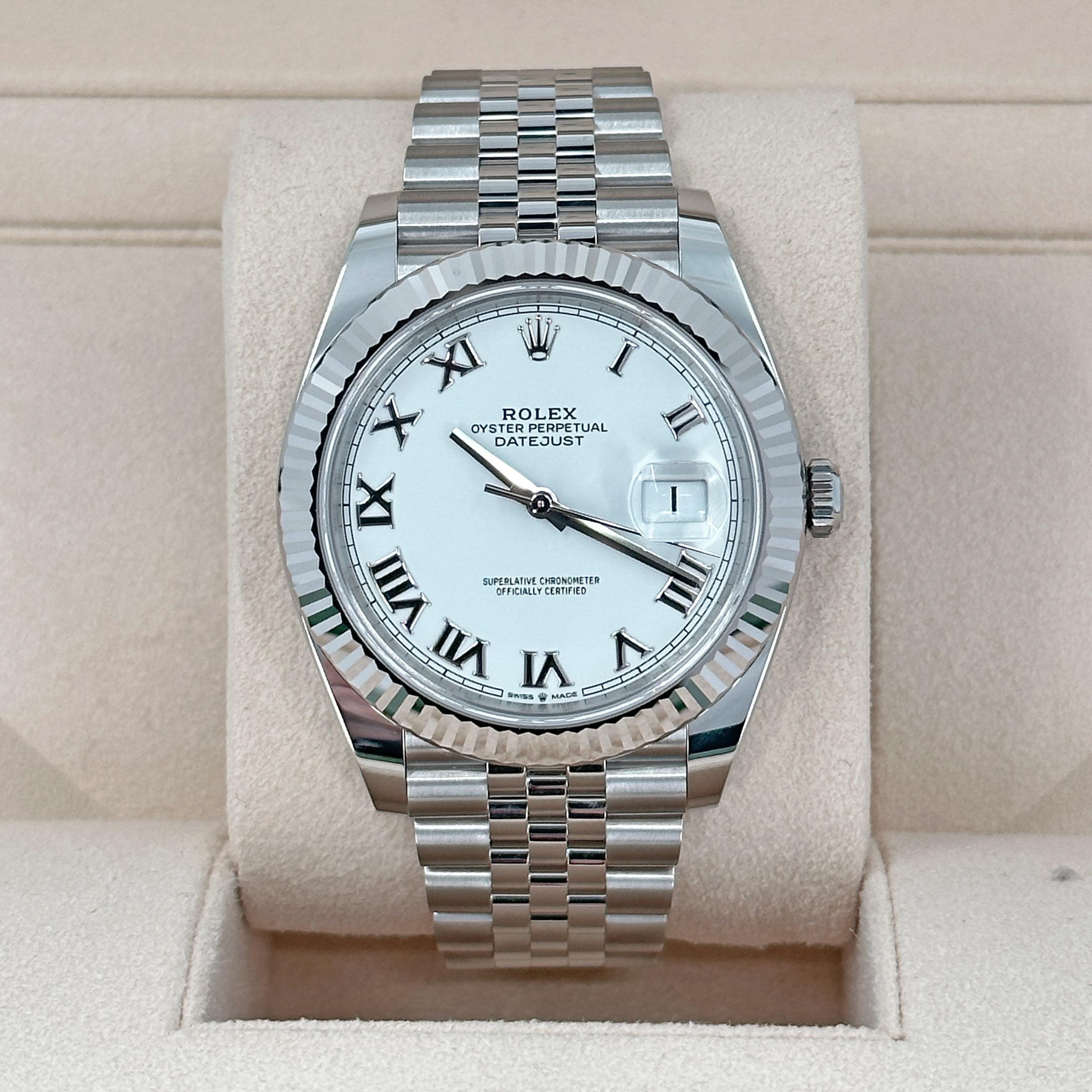 Ungetragene Rolex Datejust 41 White Jubilee Reference# 126334, Komplettset, 2025 im Angebot 5