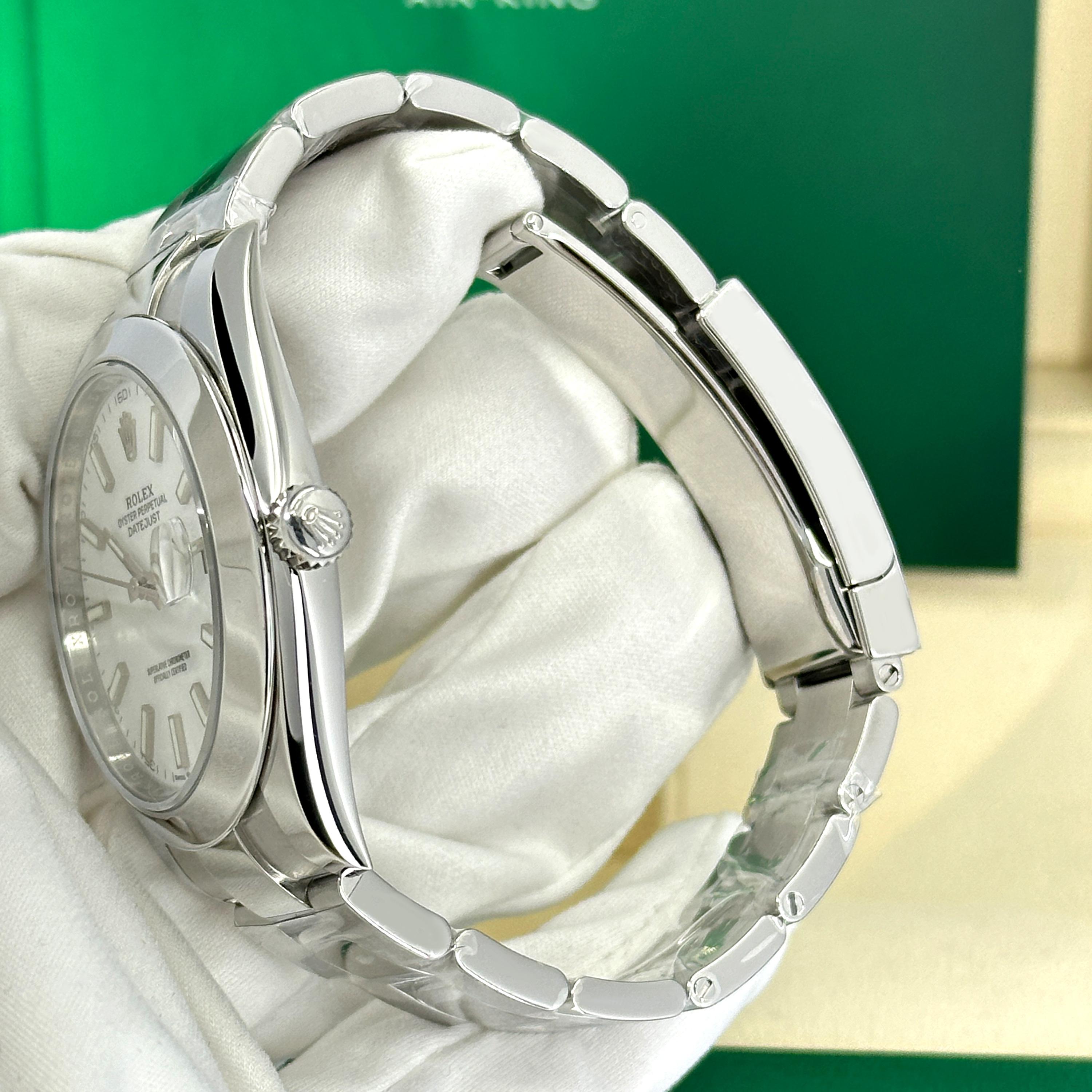 Rolex Datejust 41 Blanco Oyster Sin Usar Referencia# 126300, Juego Completo, 2025 en venta 11