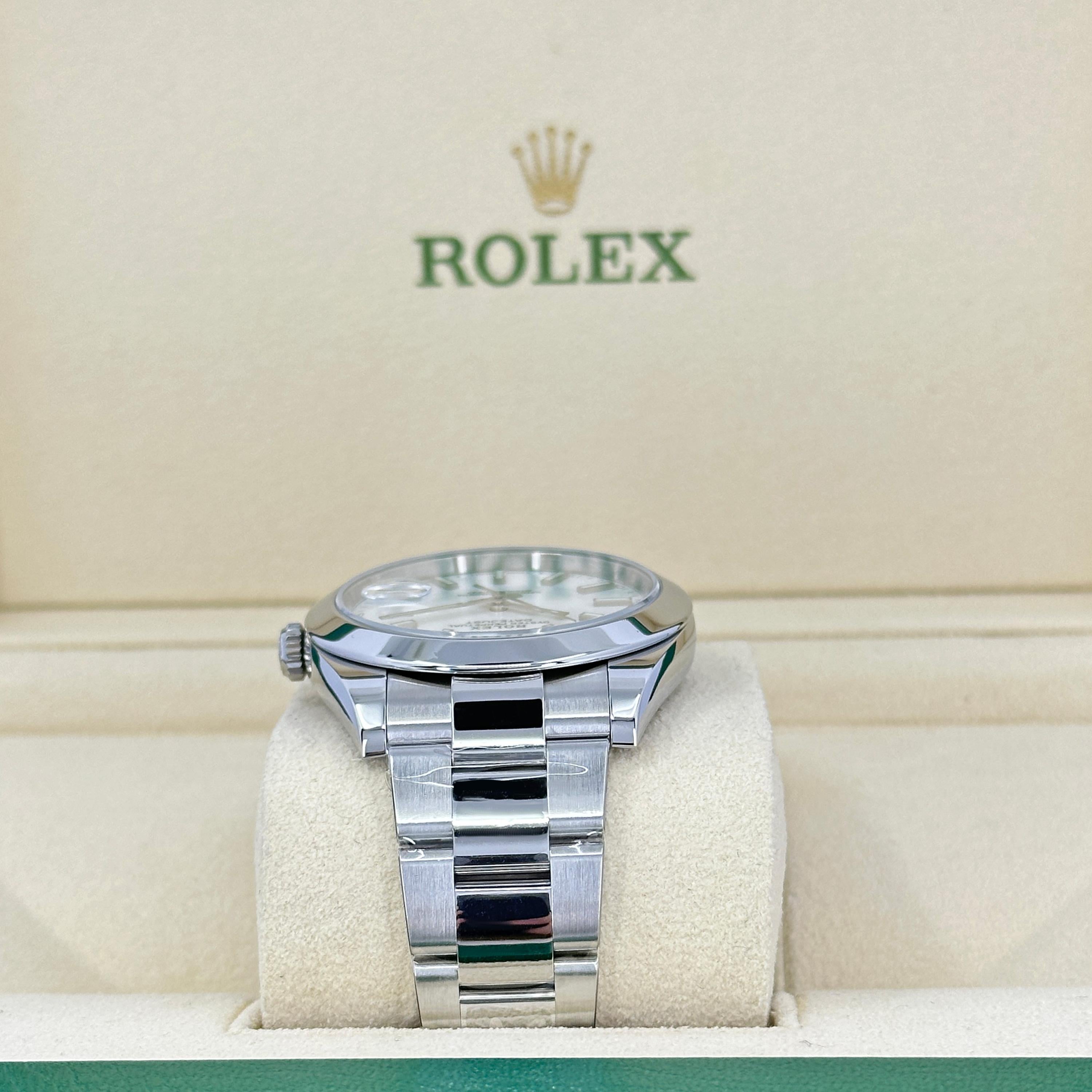 Rolex Datejust 41 Blanco Oyster Sin Usar Referencia# 126300, Juego Completo, 2025 en venta 2