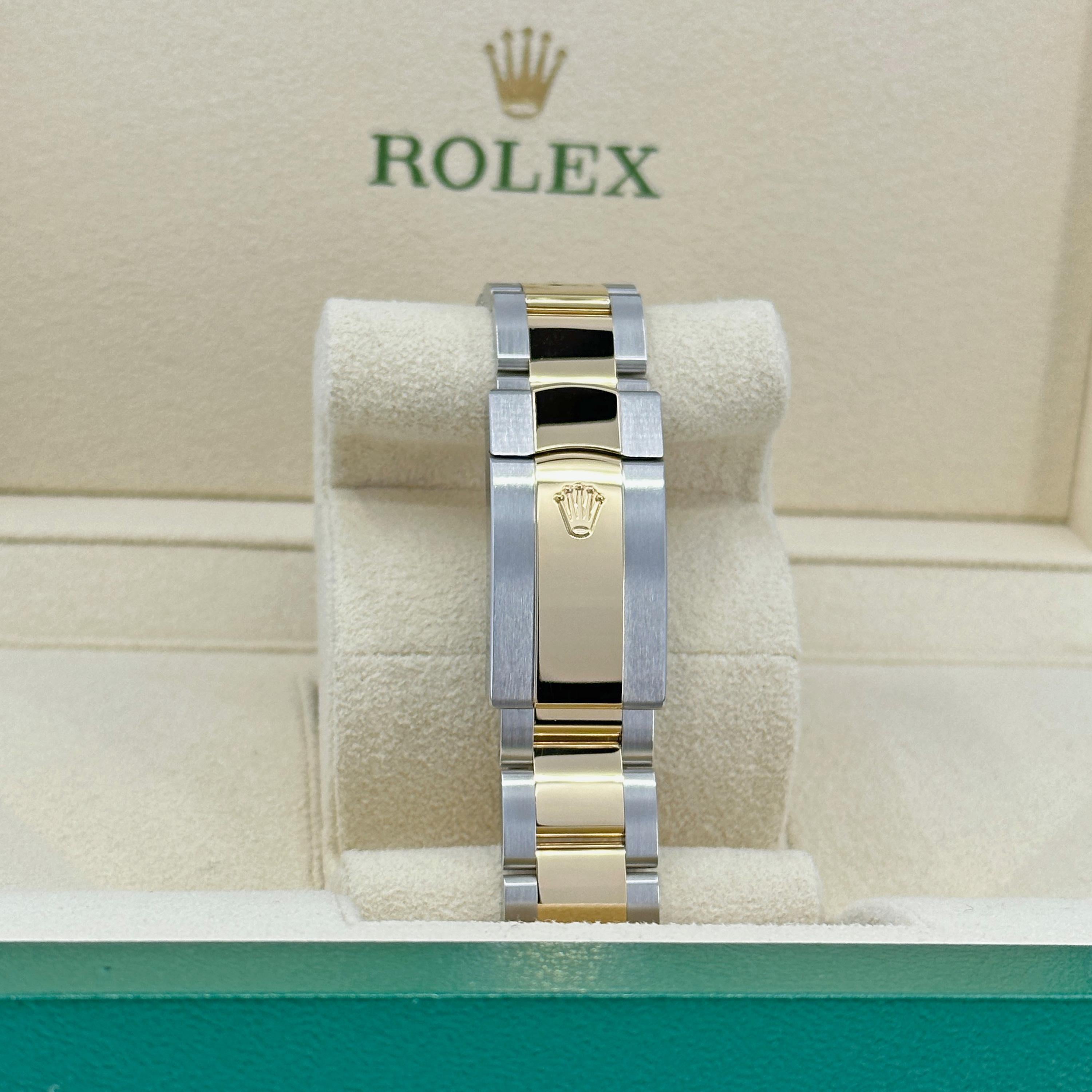 Rolex Datejust 41 White Oyster Riferimento n. 126333, Set completo, 2025 in vendita 6
