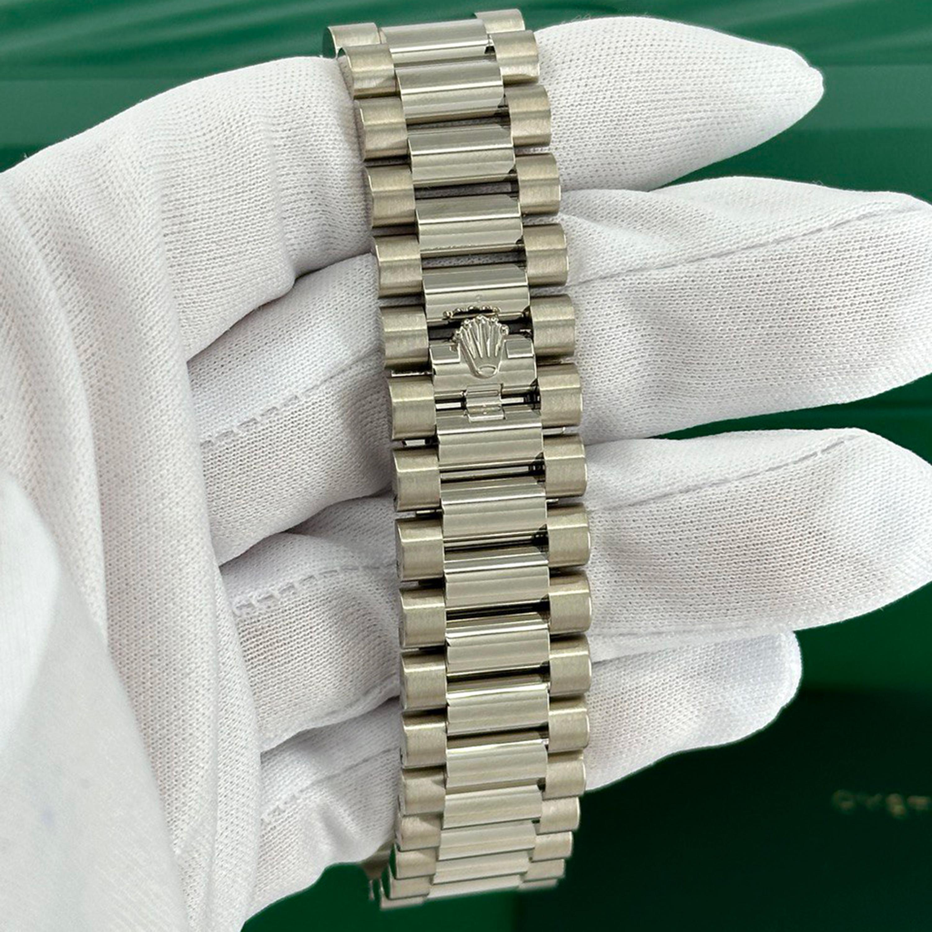 Rolex Day-Date 36 non indossato Numero di riferimento 128239, Set completo, 2025 in vendita 7