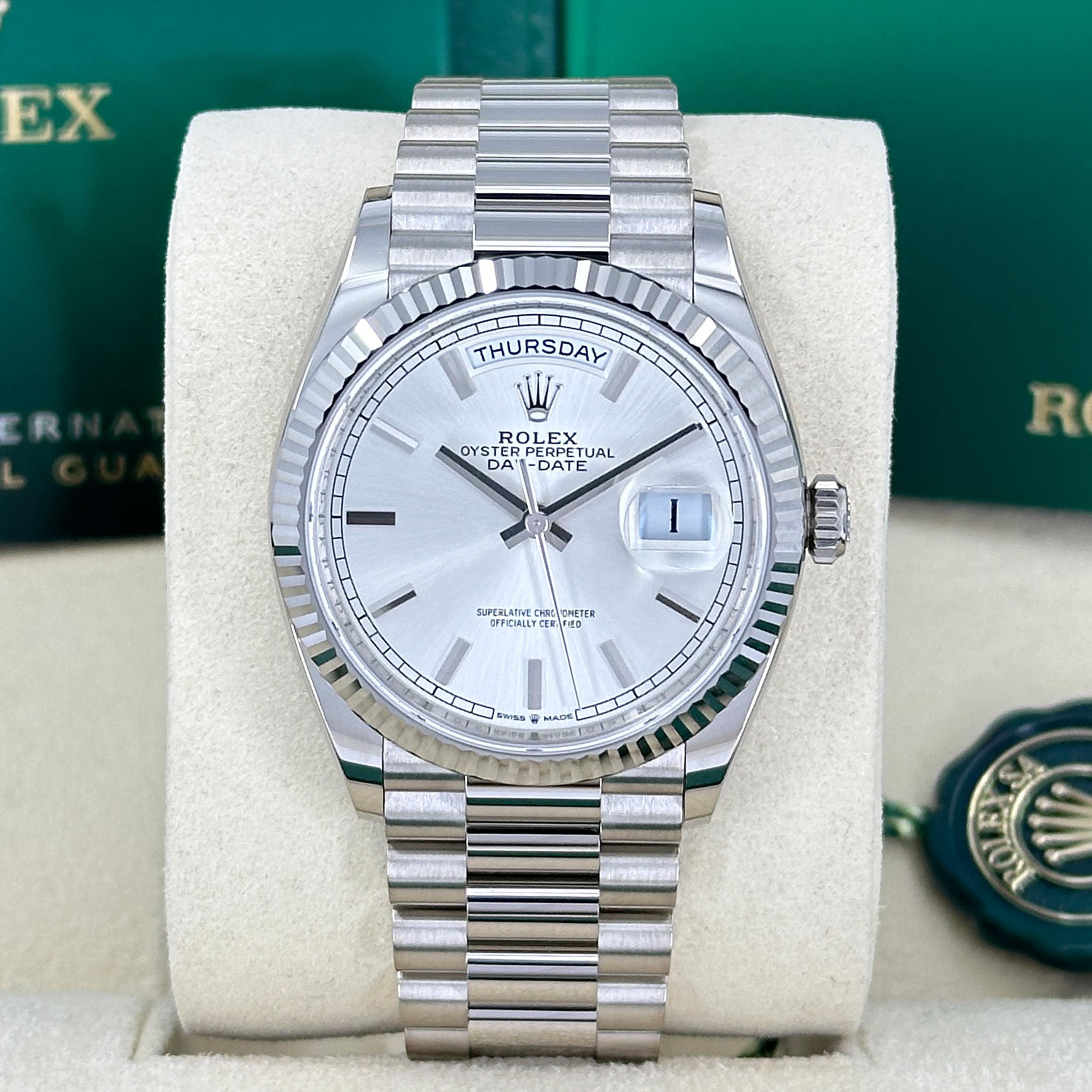 Rolex Day-Date 36 non indossato Numero di riferimento 128239, Set completo, 2025 in vendita 11
