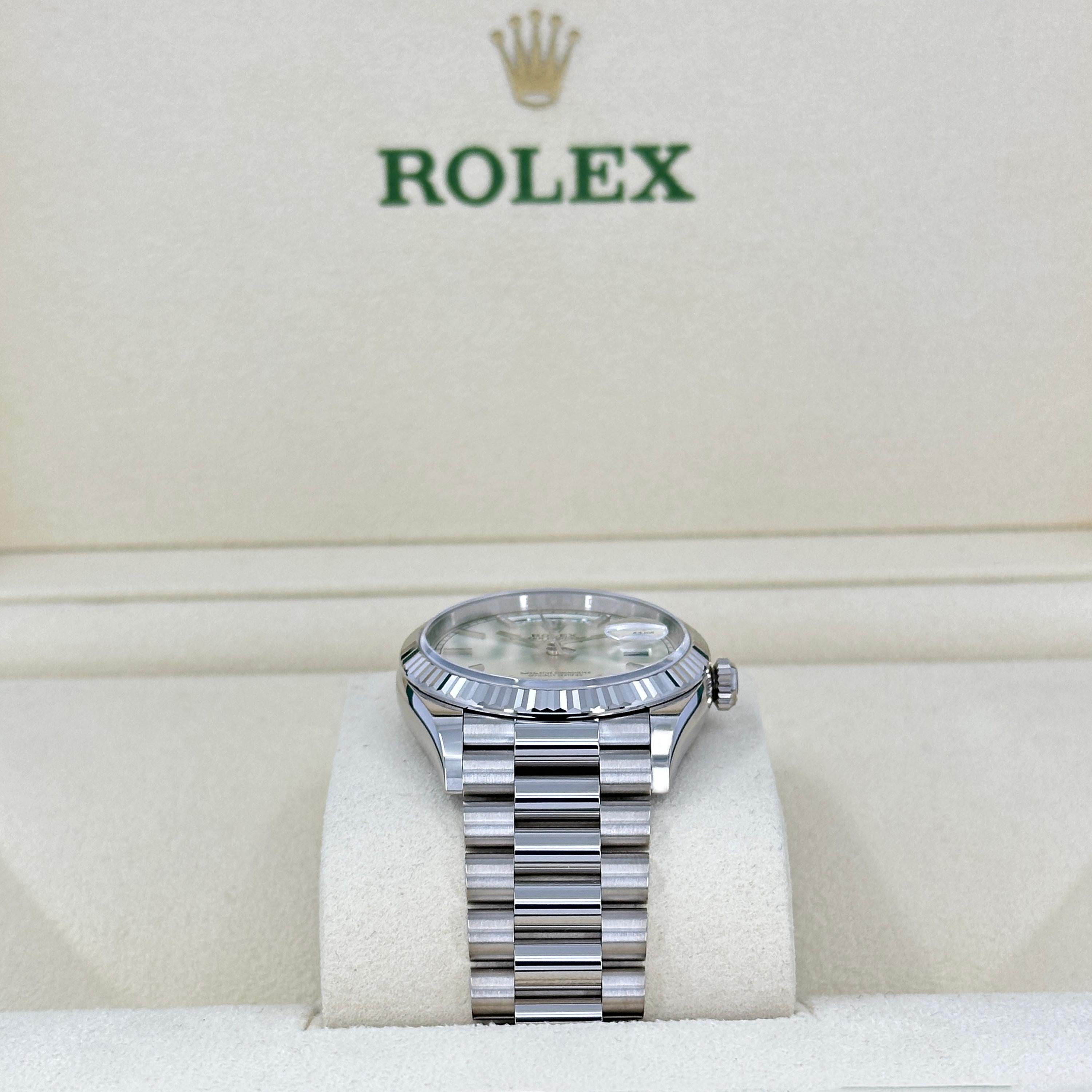 Rolex Day-Date 36 non indossato Numero di riferimento 128239, Set completo, 2025 in vendita 12