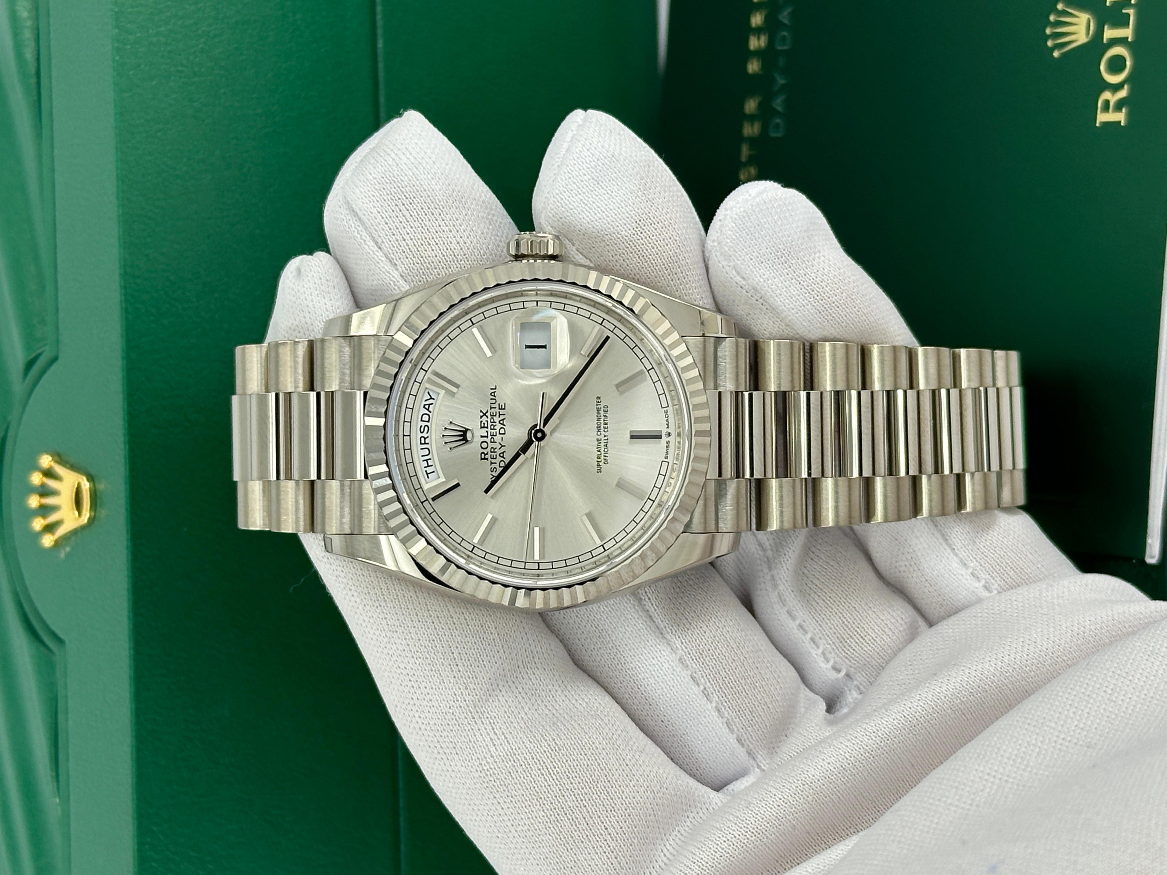 Rolex Day-Date 36 non indossato Numero di riferimento 128239, Set completo, 2025 in vendita 16
