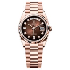Ungetragene Rolex Day-Date Reference# 128235, Komplettset, 2025