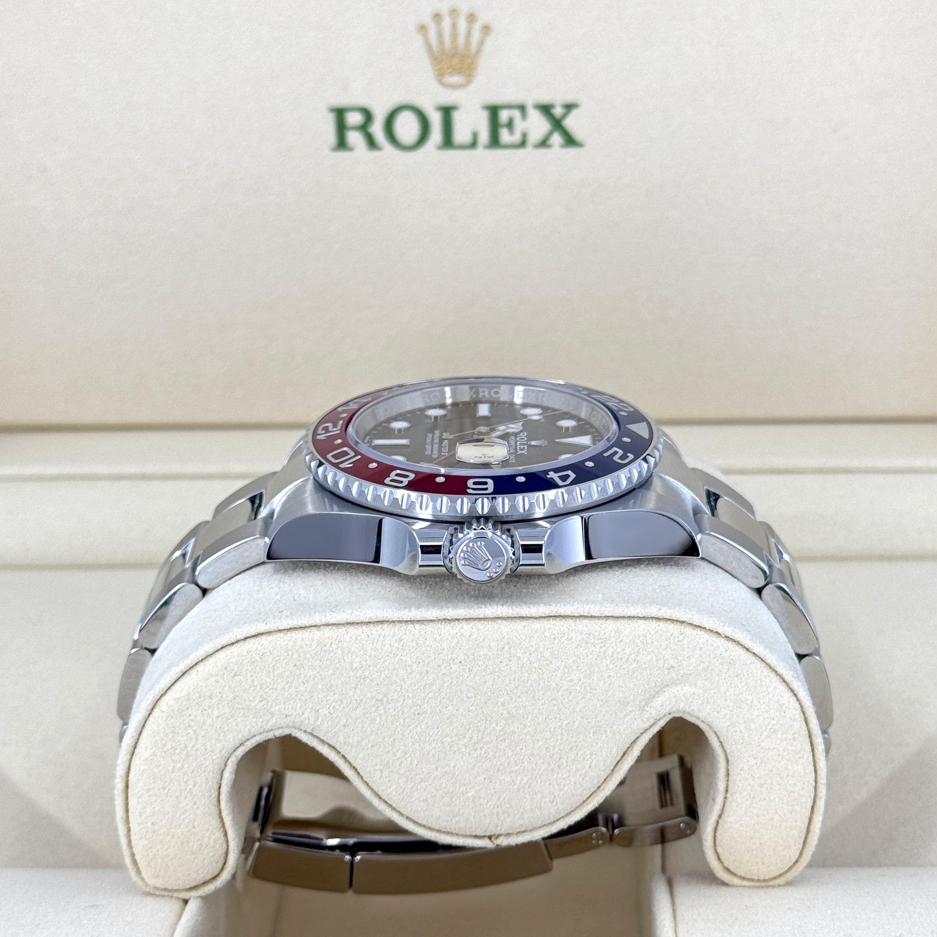 Rolex GMT-Master II Pepsi sin usar Referencia# 126710BLRO, Juego completo, 2025 en venta 4