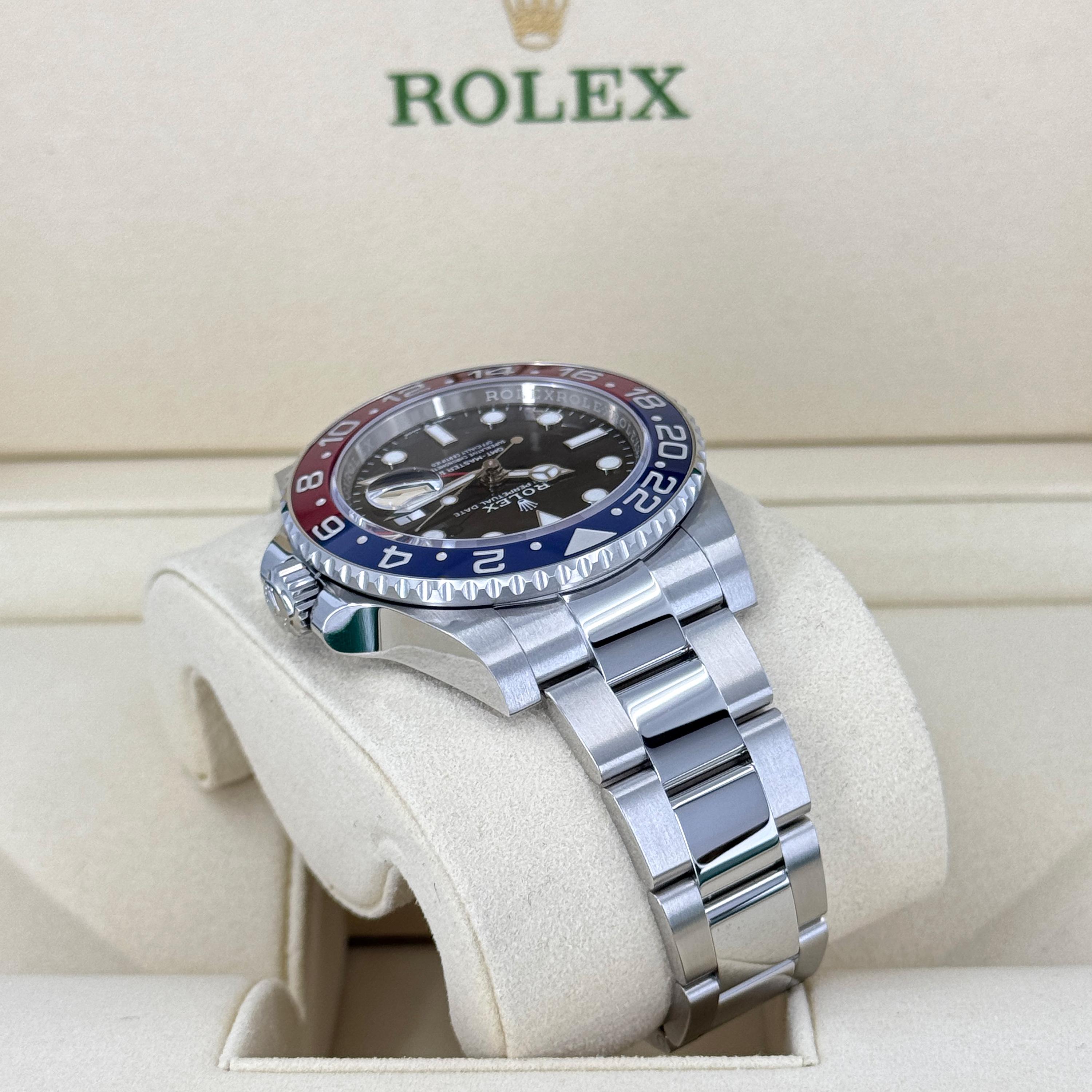 Rolex GMT-Master II Pepsi sin usar Referencia# 126710BLRO, Juego completo, 2025 en venta 5