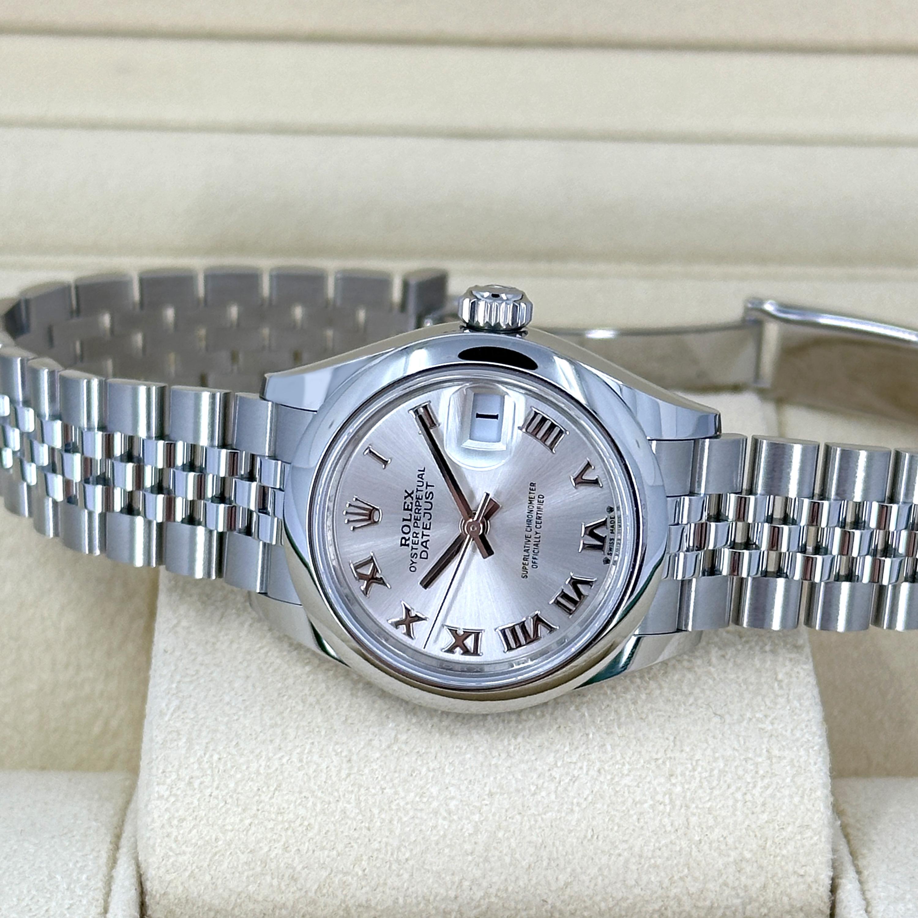 Ungetragene Rolex Lady-Datejust 28 Reference# 279160, Komplettset, 2025 im Angebot 6
