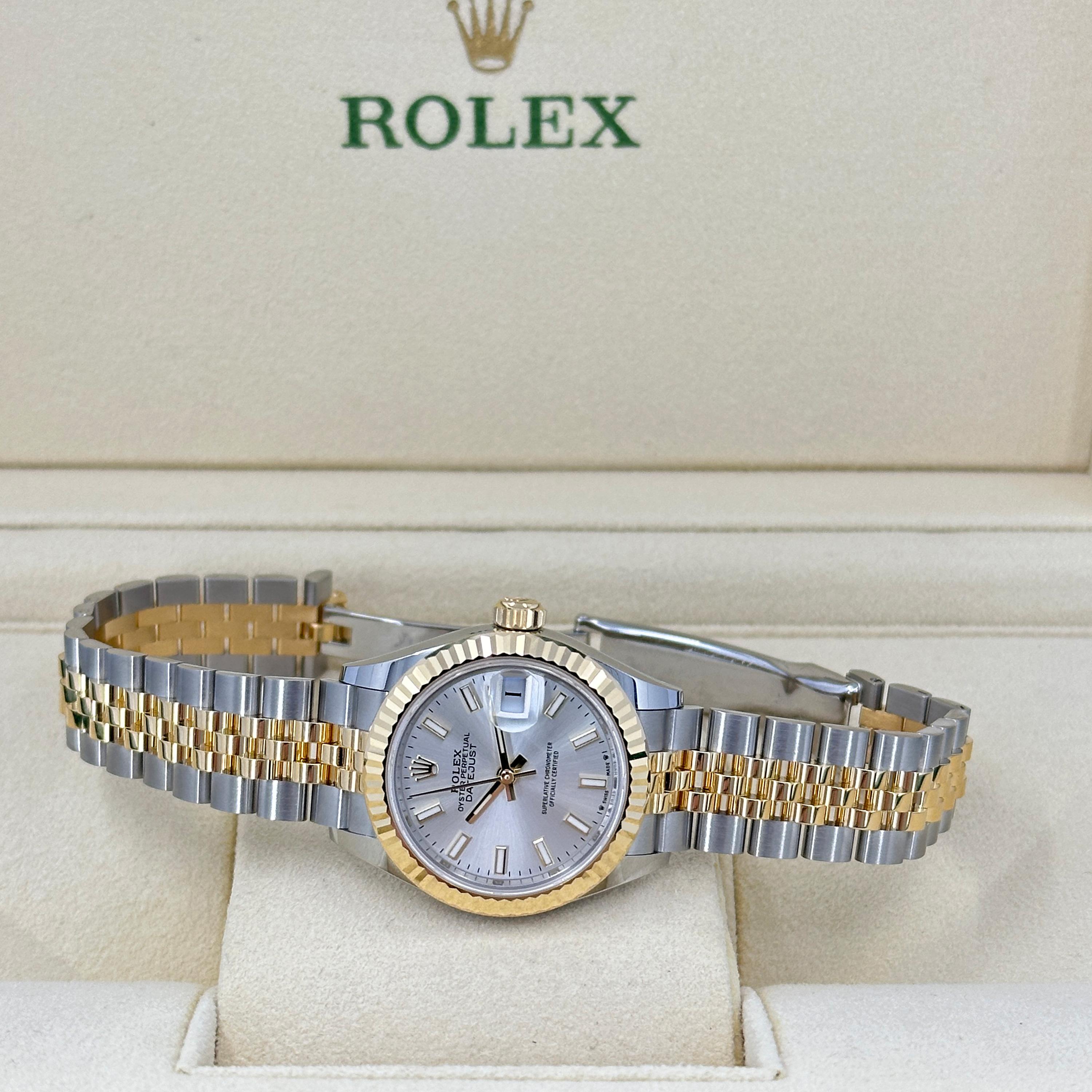 Ungetragene Rolex Lady-Datejust 28 Reference# 279173, Komplettset, 2025 im Angebot 8