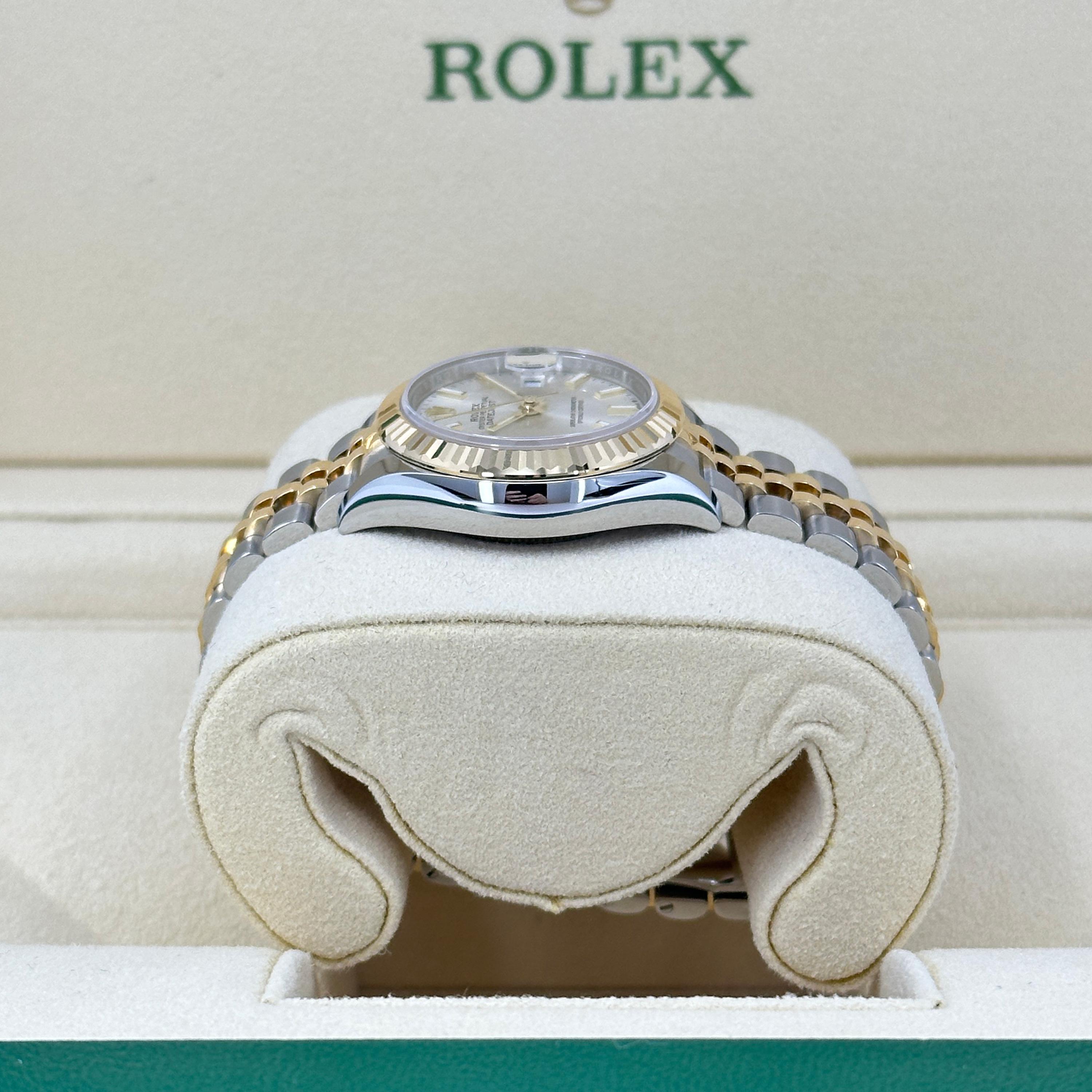 Ungetragene Rolex Lady-Datejust 28 Reference# 279173, Komplettset, 2025 im Angebot 1