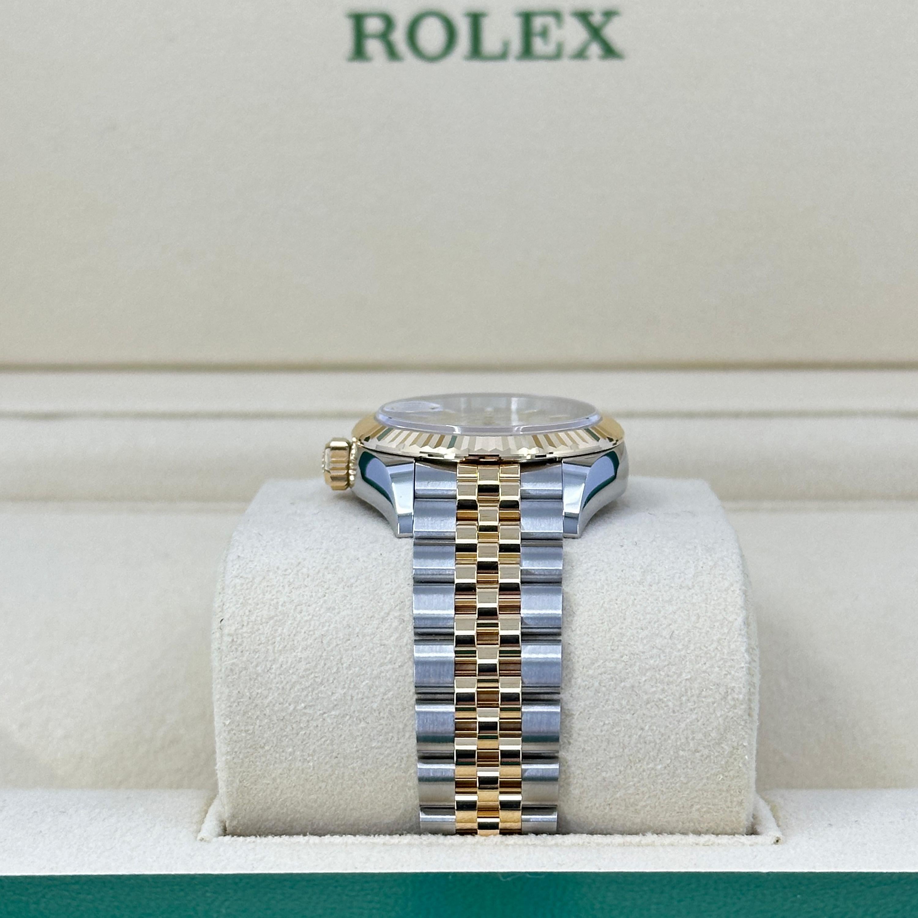 Ungetragene Rolex Lady-Datejust 28 Reference# 279173, Komplettset, 2025 im Angebot 2
