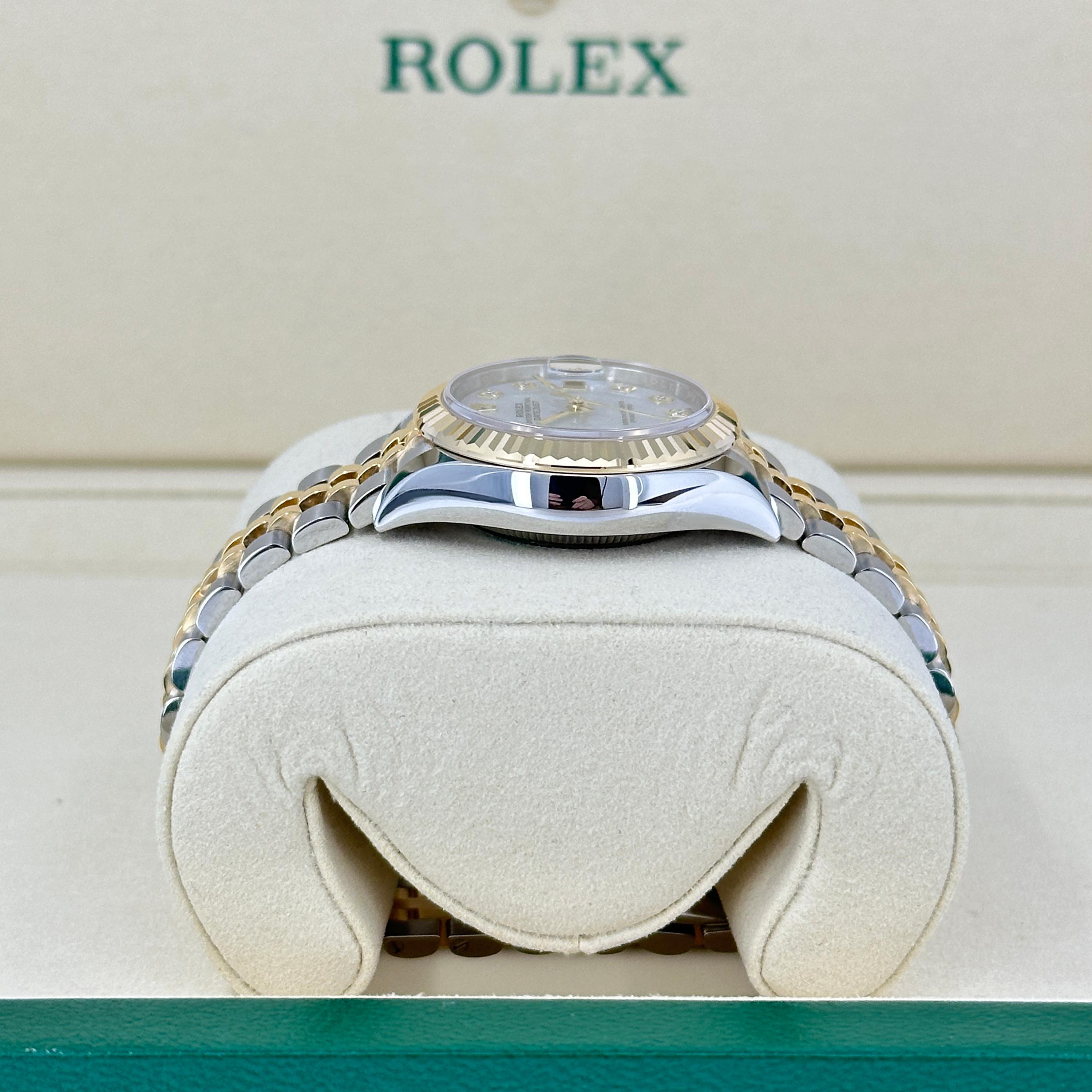 Ungetragene Rolex Lady-Datejust 28 Reference# 279173, Komplettset, 2025 im Angebot 3