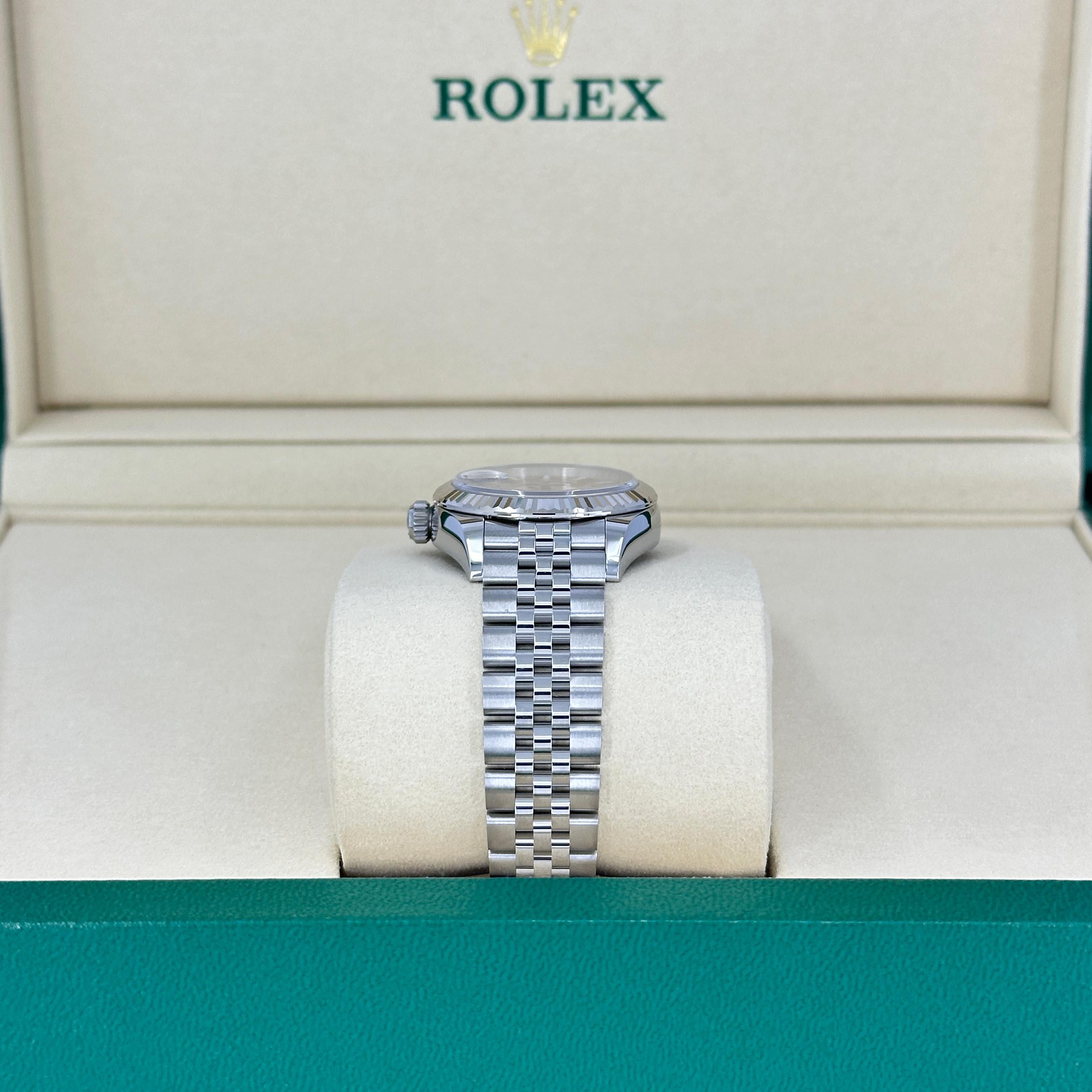 Ungetragene Rolex Lady-Datejust 28 Reference# 279174, Komplettset, 2025 Damen im Angebot