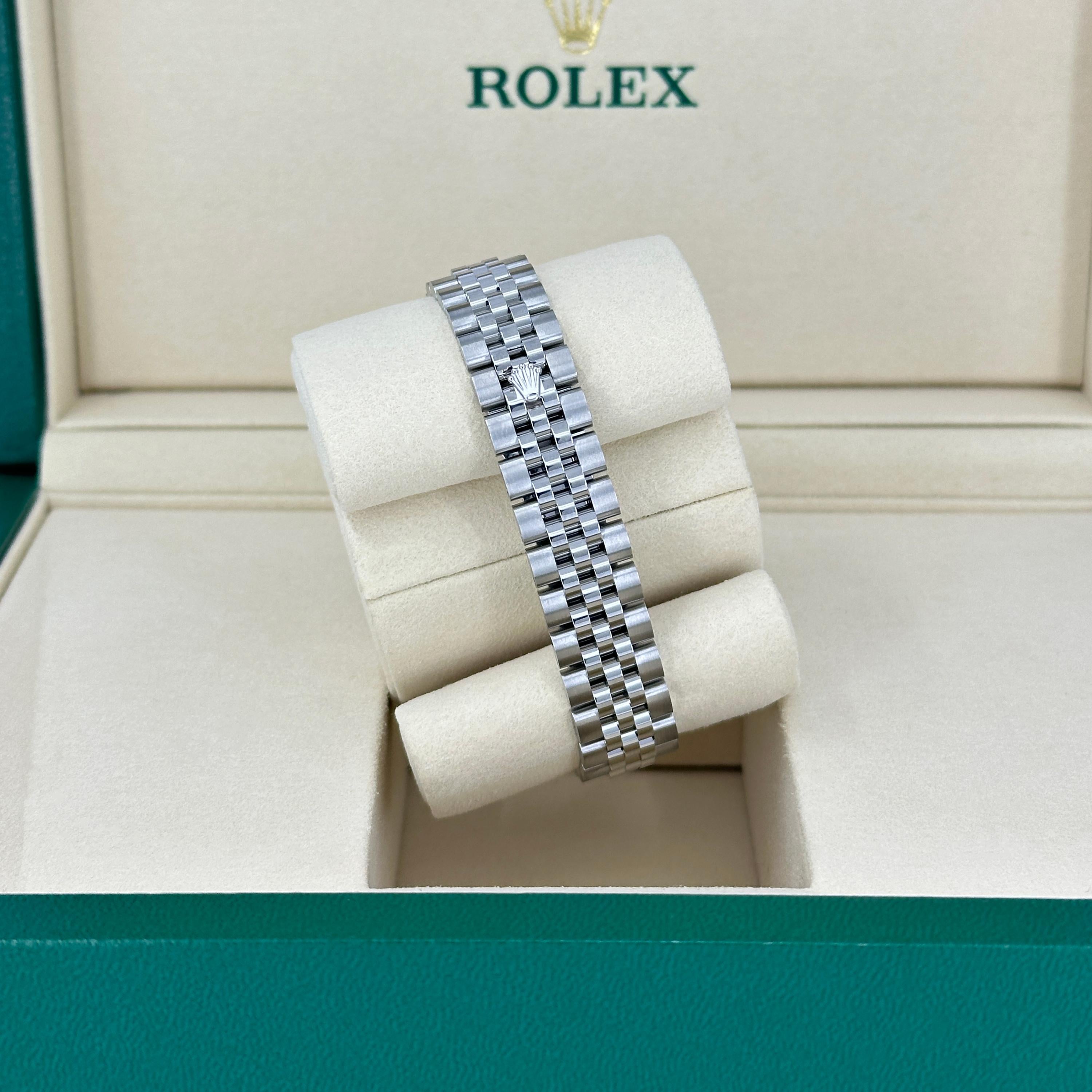 Ungetragene Rolex Lady-Datejust 28 Reference# 279174, Komplettset, 2025 im Angebot 3