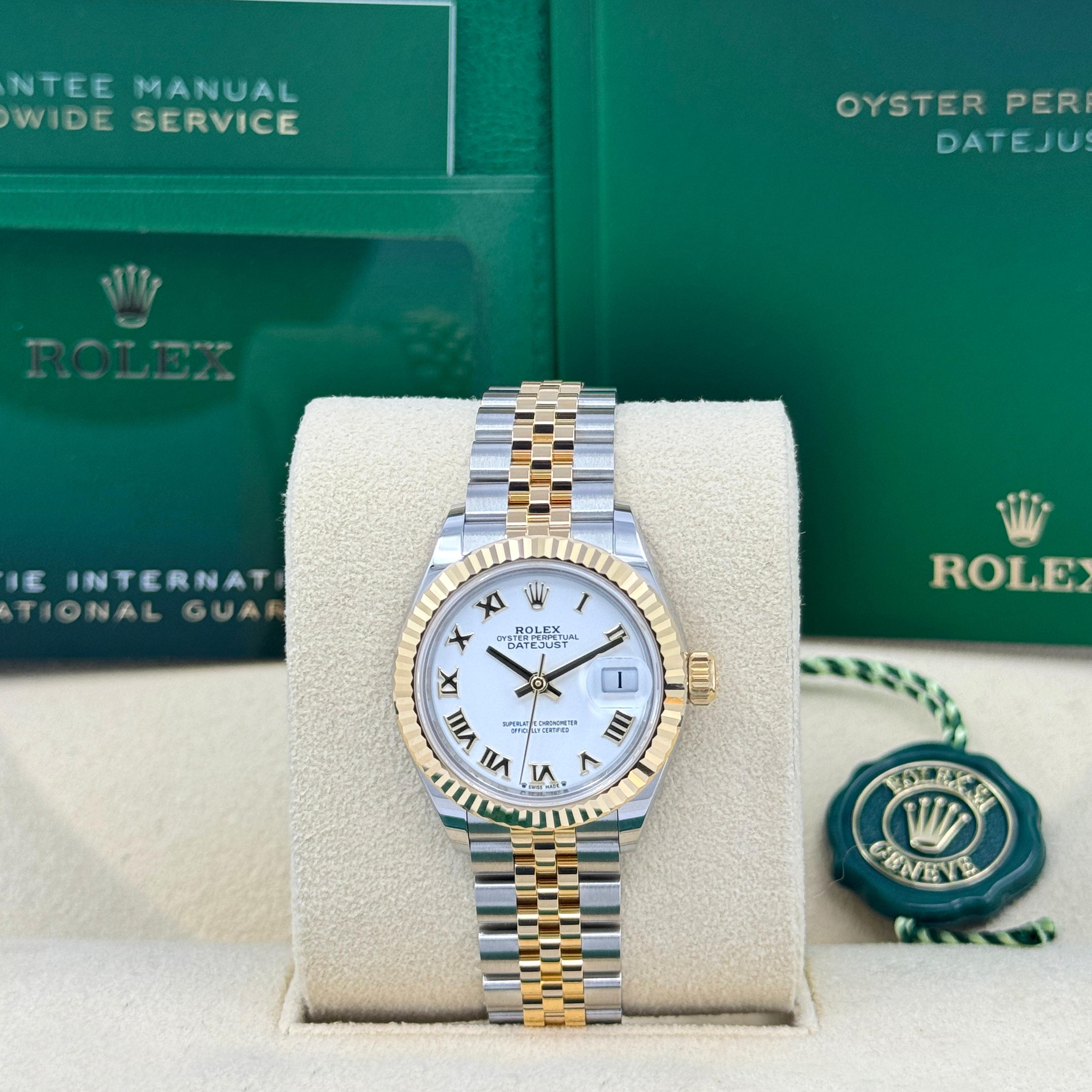 The Rolex Lady‑Datejust Ref. 279173‑0023 stands as a beacon of classic sophistication, marrying timeless aesthetics with cutting-edge precision. Crafted in Yellow Rolesor—a harmonious blend of robust Oystersteel and luxurious 18k yellow gold—it