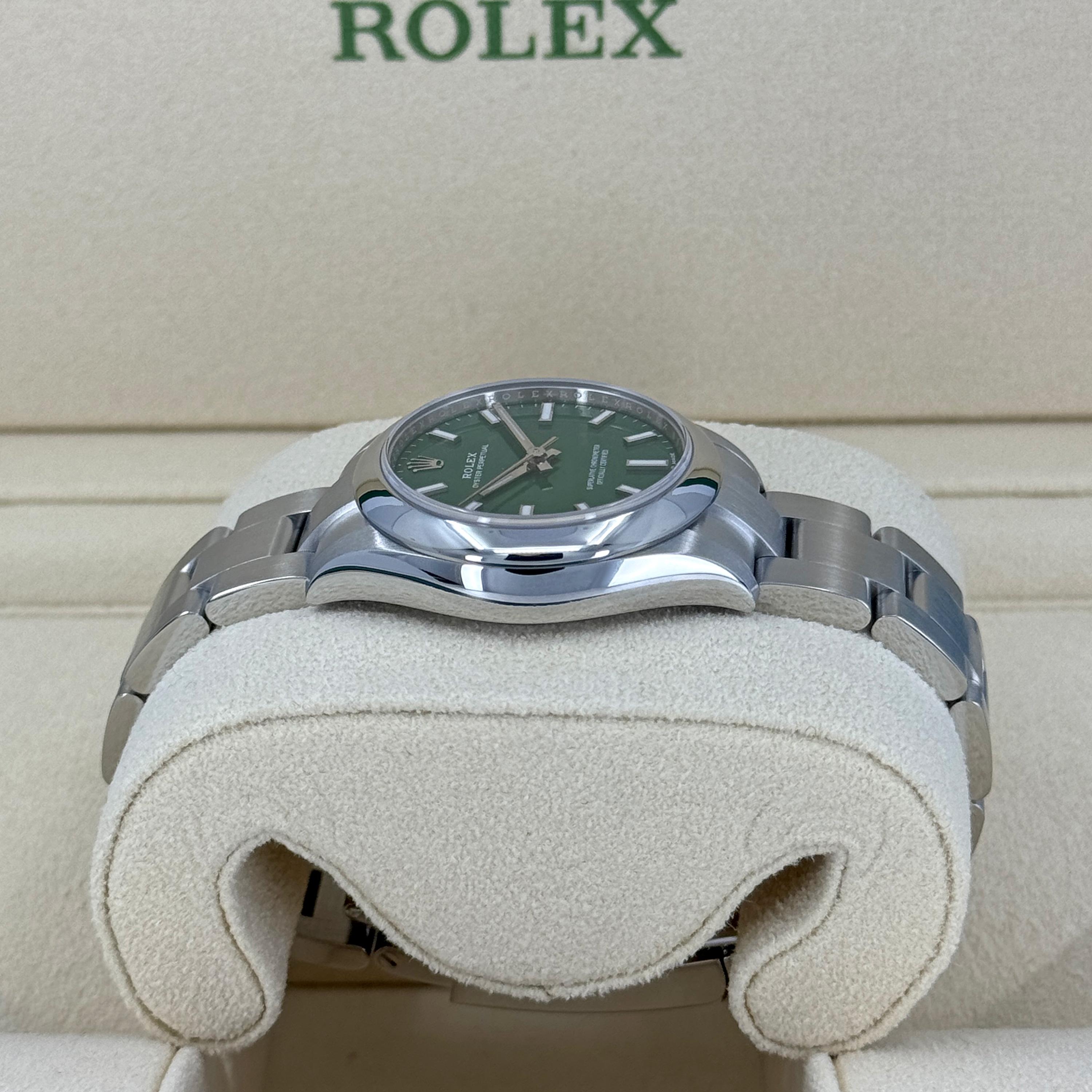 Rolex Oyster Perpetual 31 Riferimento # 277200, Set completo, 2025 in vendita 6